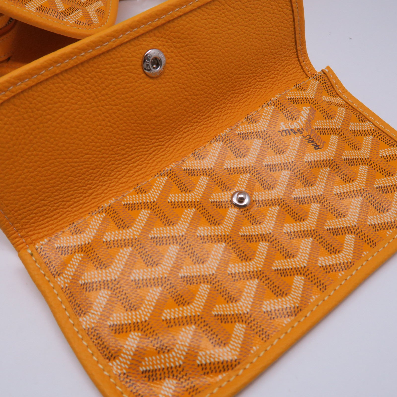 GOYARD 【激減優惠】塗層帆布Sac Hardy PM 2 Jaune銀扣肩背袋黃色