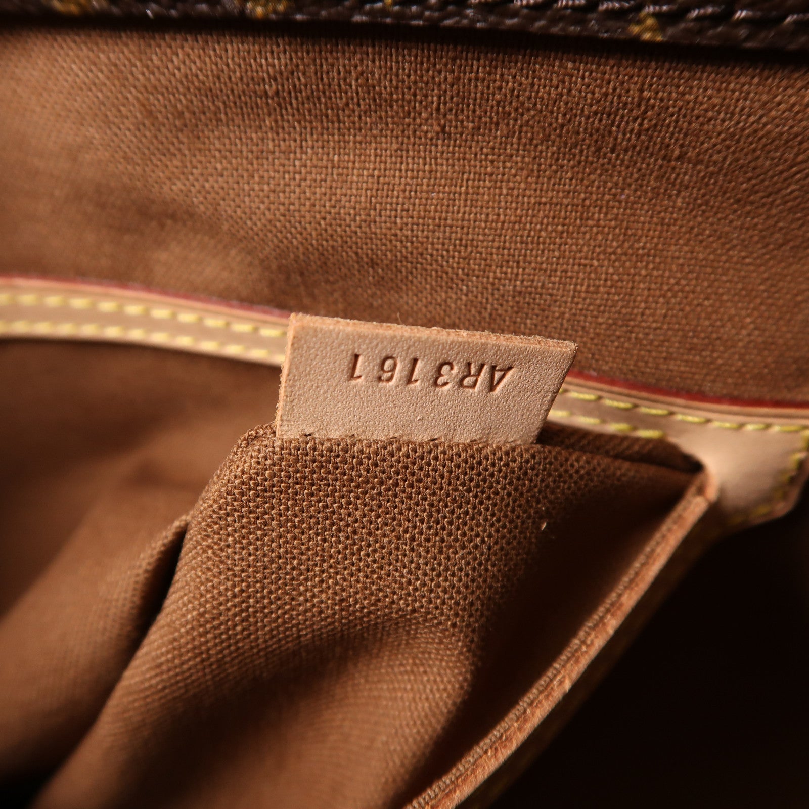 LOUIS VUITTON Monogram Cabas Mezzo金扣肩背袋棕色