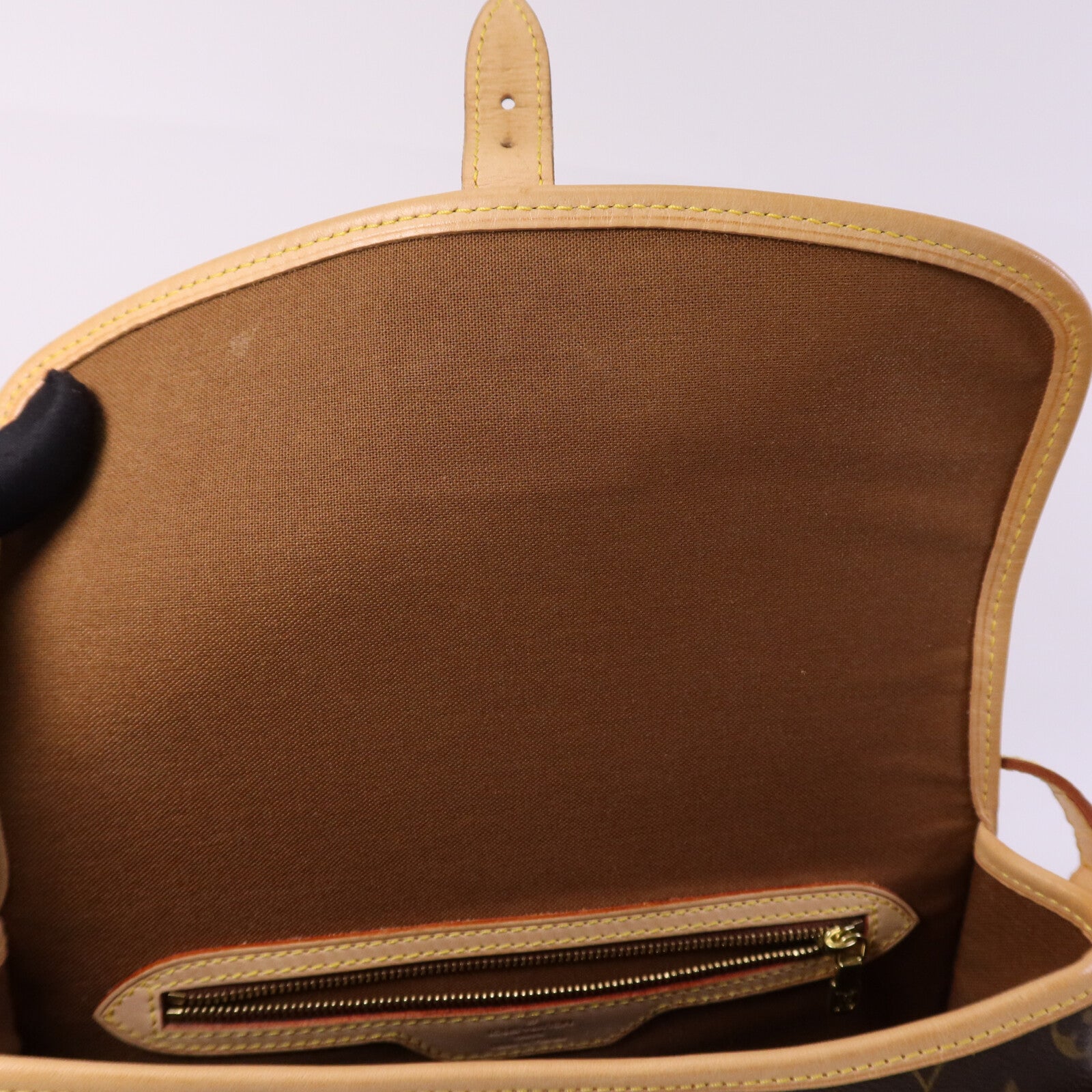 LOUIS VUITTON Monogram Sologne金扣肩背袋