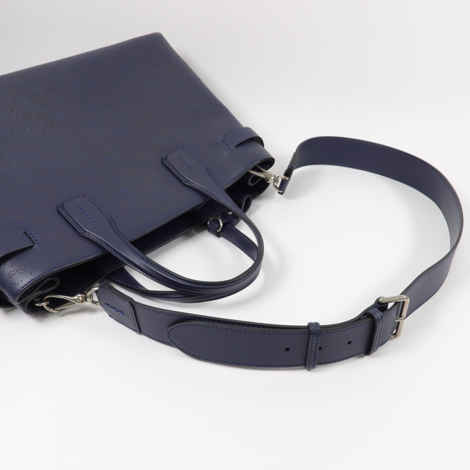BURBERRY 牛皮皮革Banner Small Perforated Tote手挽肩背兩用袋