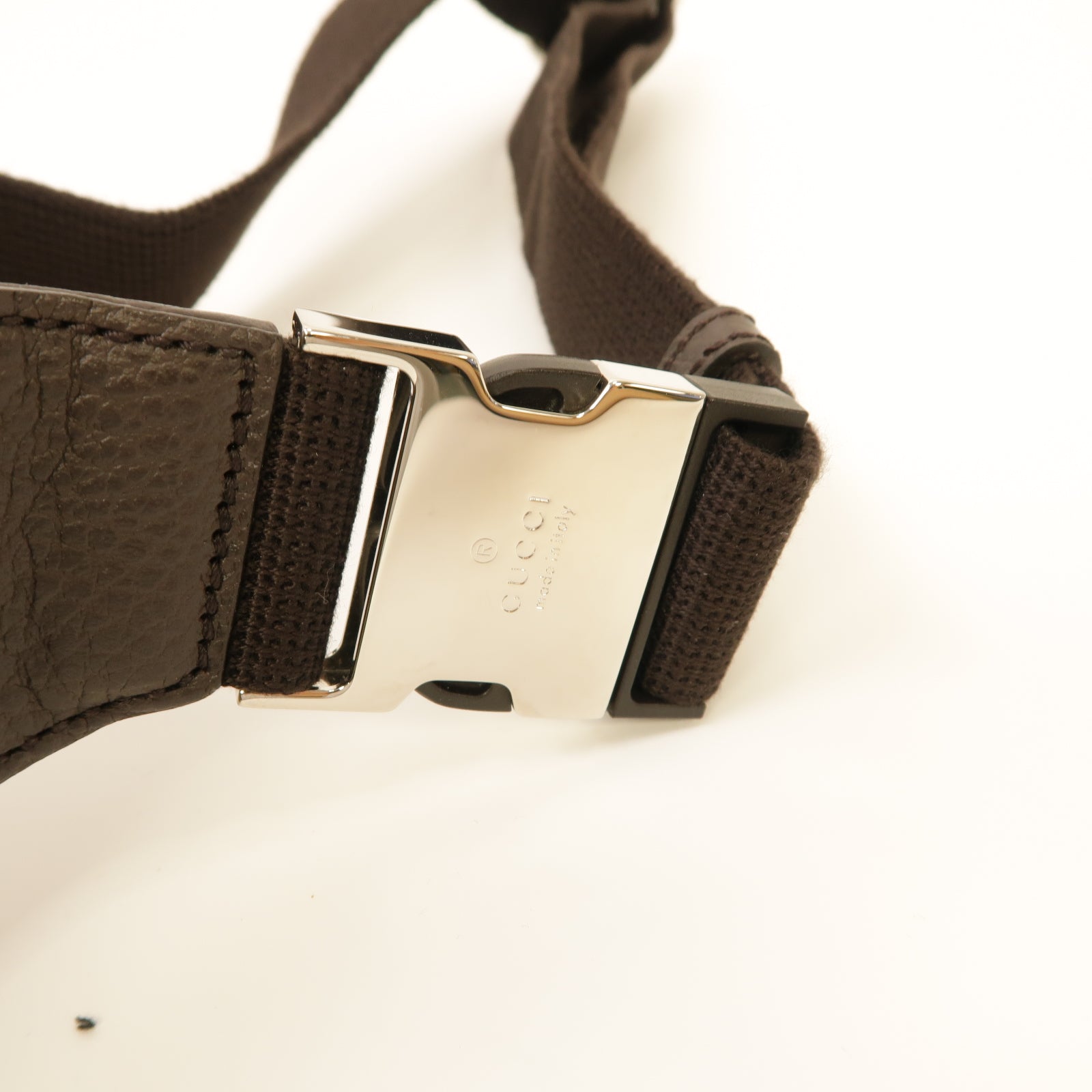 GUCCI 帆布Waist Bag銀扣腰包棕色