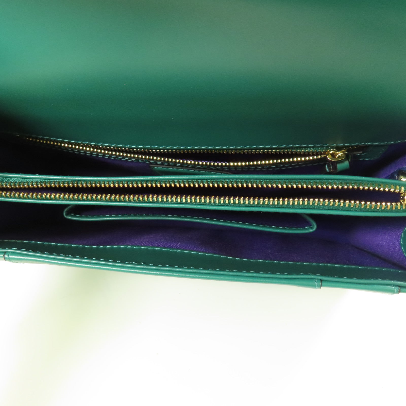 BVLGARI 牛皮皮革Chain Shoulder金扣鏈帶肩背袋