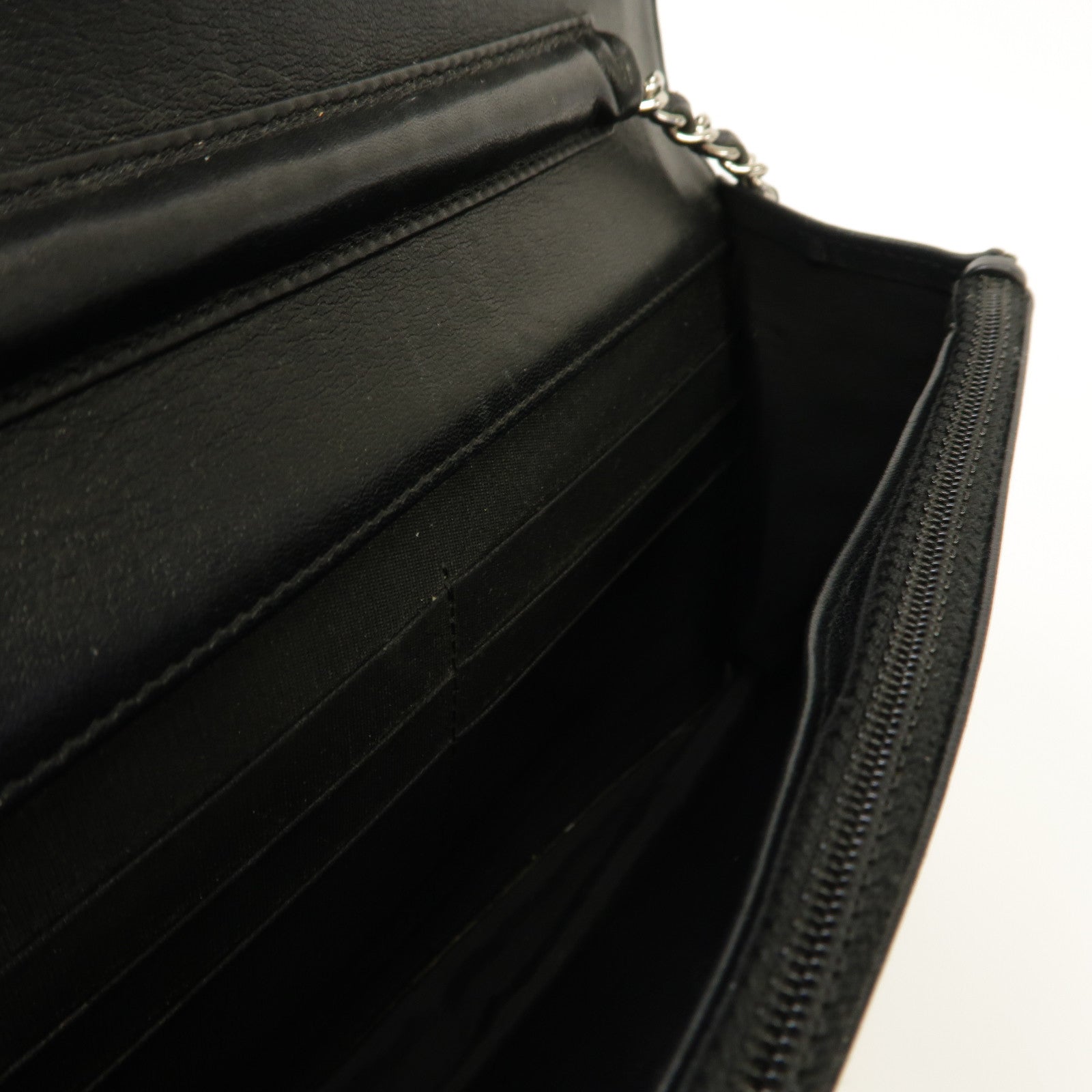 CHANEL Caviar皮革Wallet On Chain銀扣鏈帶肩背袋黑色