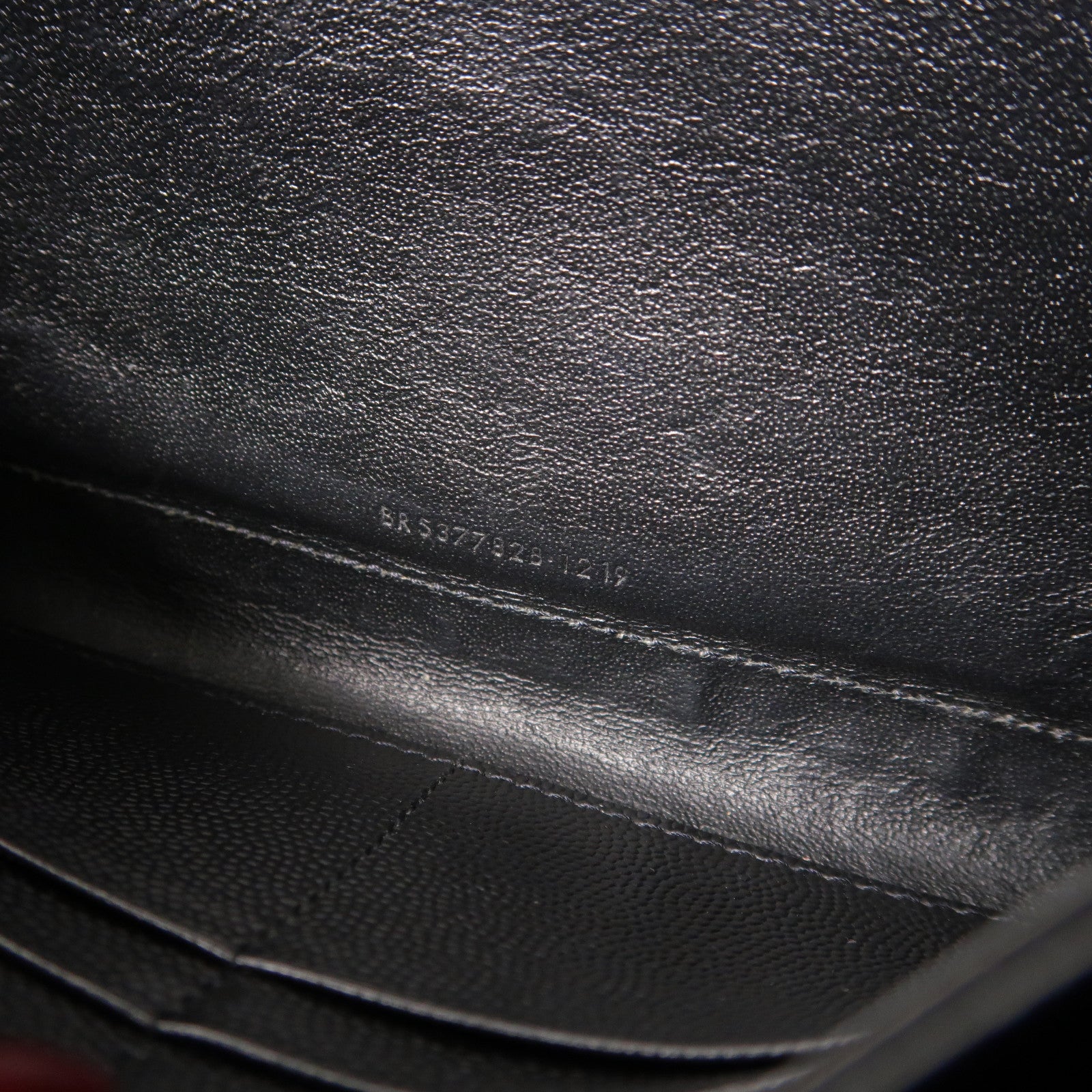 SAINT LAURENT 斜紋牛皮皮革Cassandre金扣鏈帶肩背袋黑色