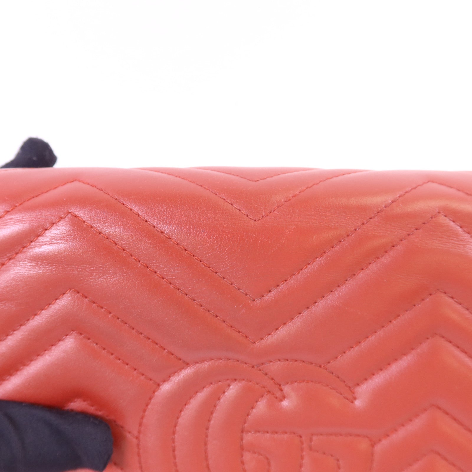 GUCCI 牛皮皮革GG Marmont金扣鏈帶肩背袋