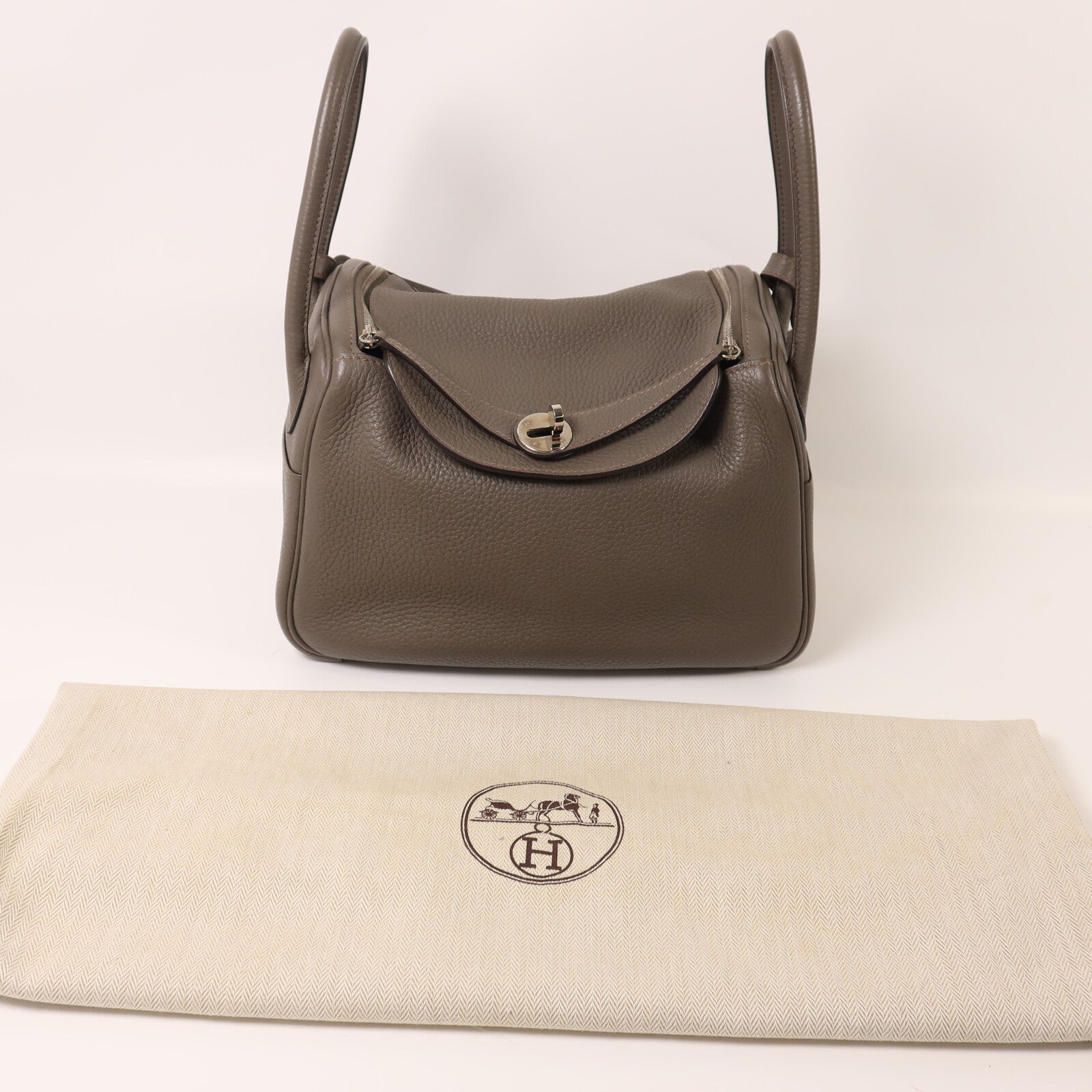 HERMES Clemence皮革Lindy 26手挽肩背兩用袋Etain
