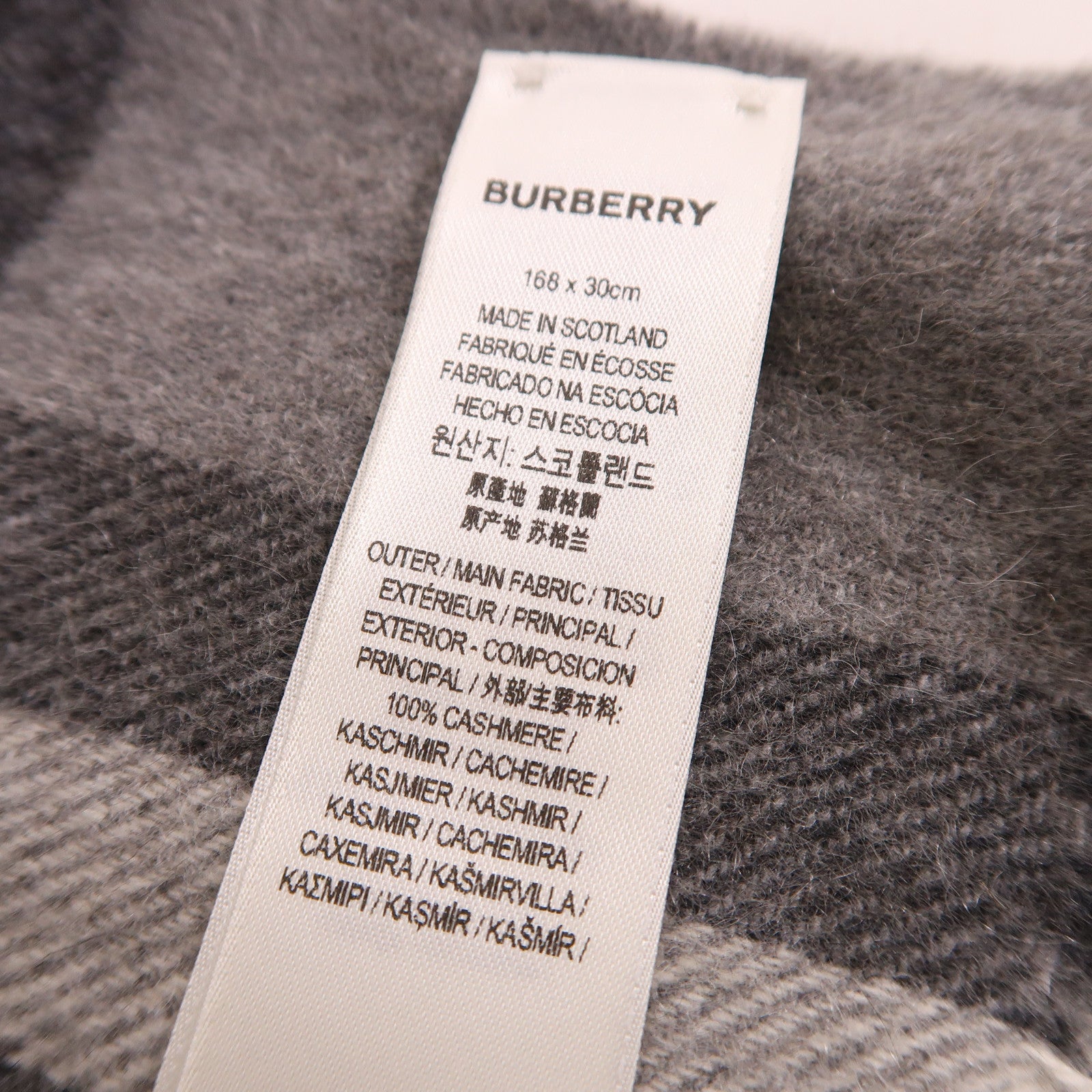 BURBERRY 羊絨Scarf圍巾