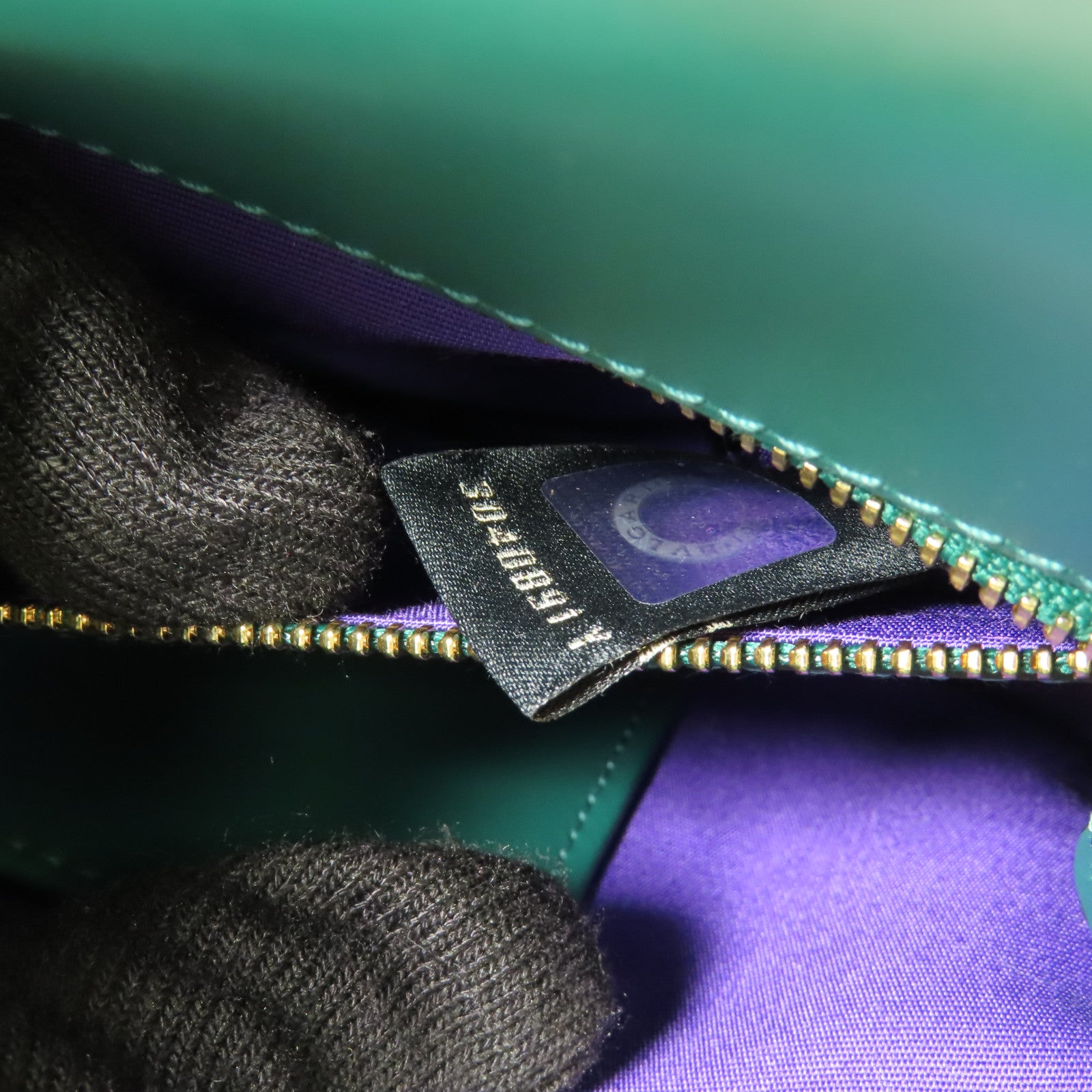 BVLGARI 牛皮皮革Chain Shoulder金扣鏈帶肩背袋