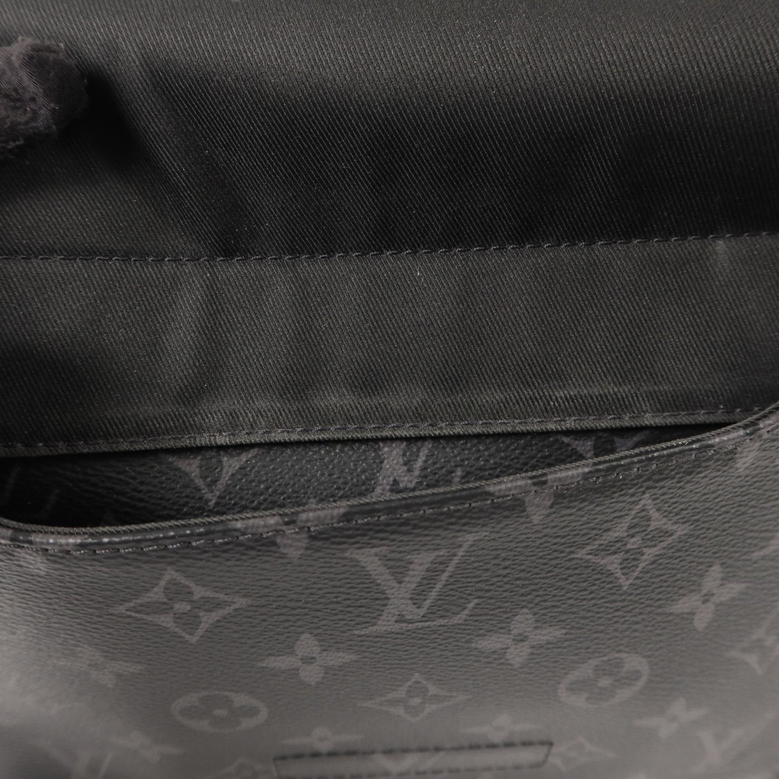LOUIS VUITTON Monogram Eclipse Steamer肩背袋
