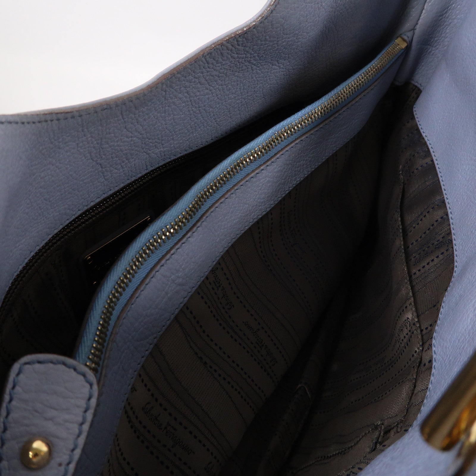 Salvatore Ferragamo 牛皮皮革Chain Shoulder Bag金扣肩背袋藍色