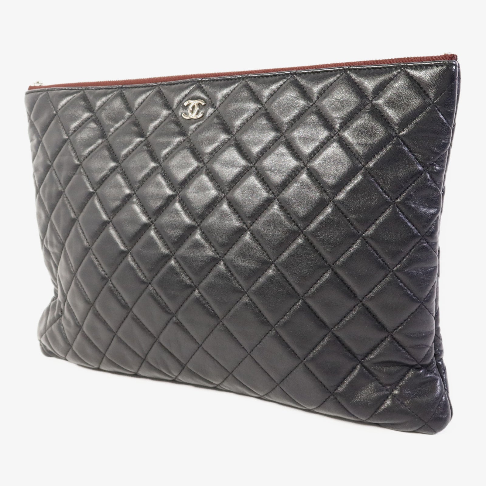 CHANEL 羊皮皮革Pouch銀扣小袋