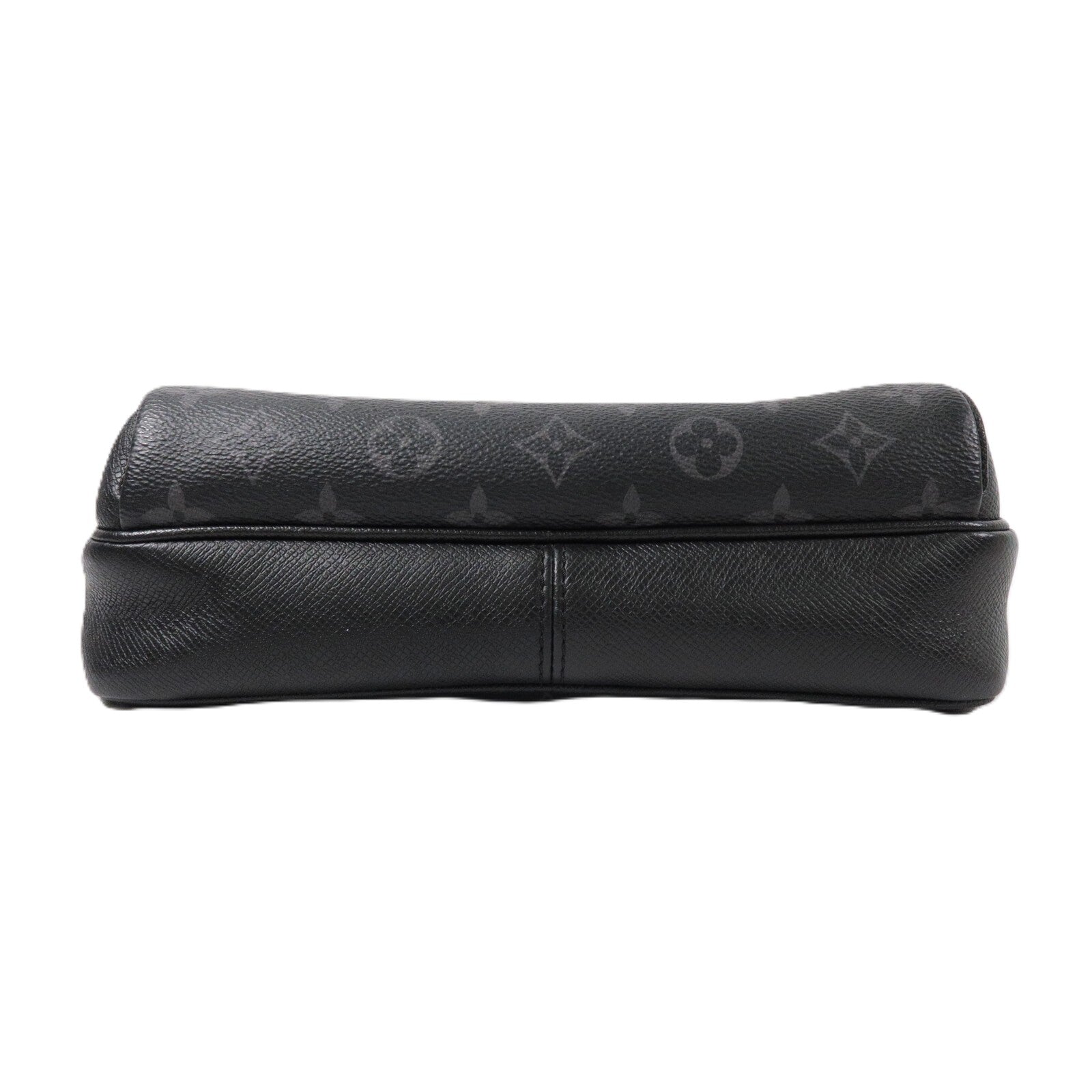 LOUIS VUITTON Monogram Eclipse Taiga Outdoor Messenger肩背袋