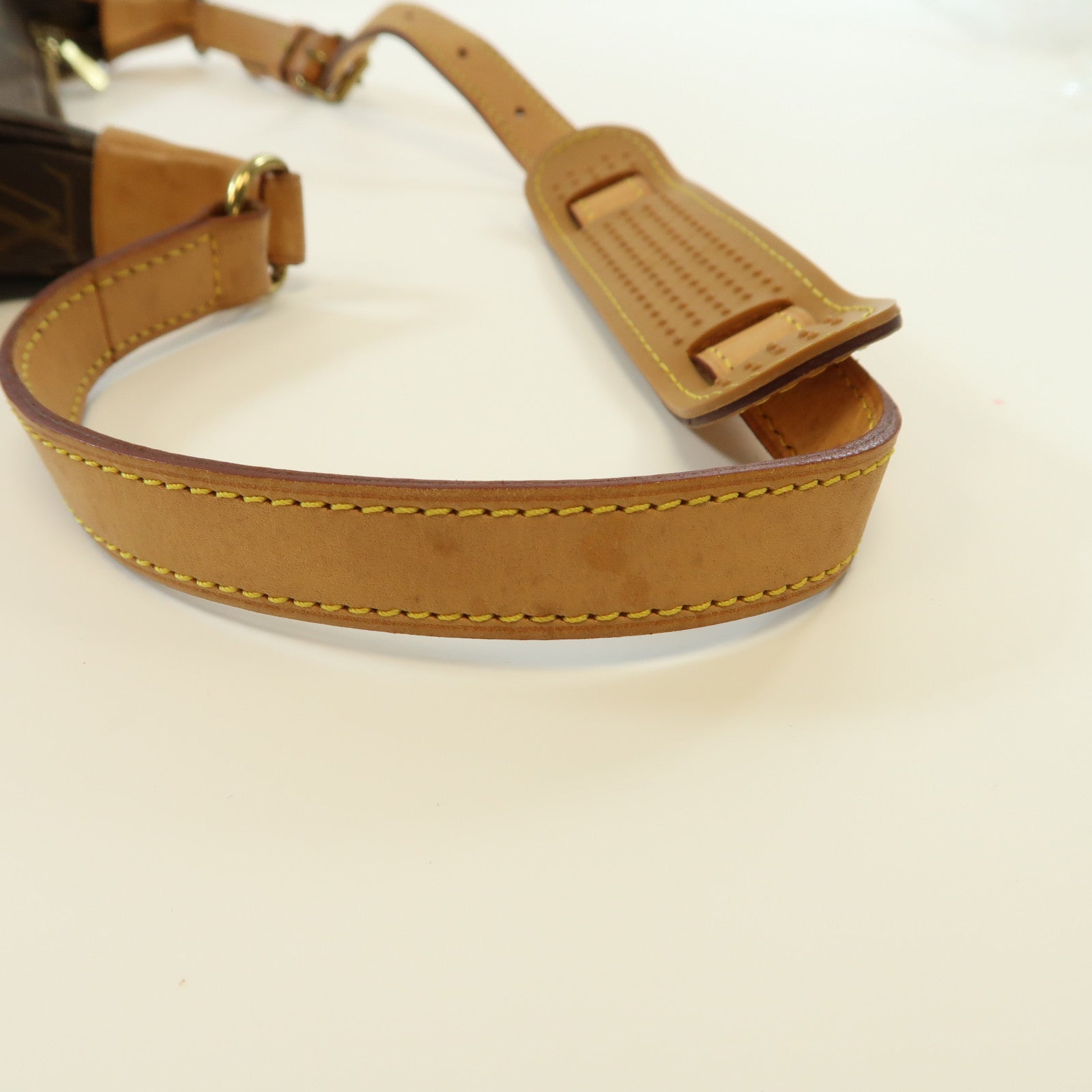 LOUIS VUITTON Monogram Boulogne肩背袋啡色