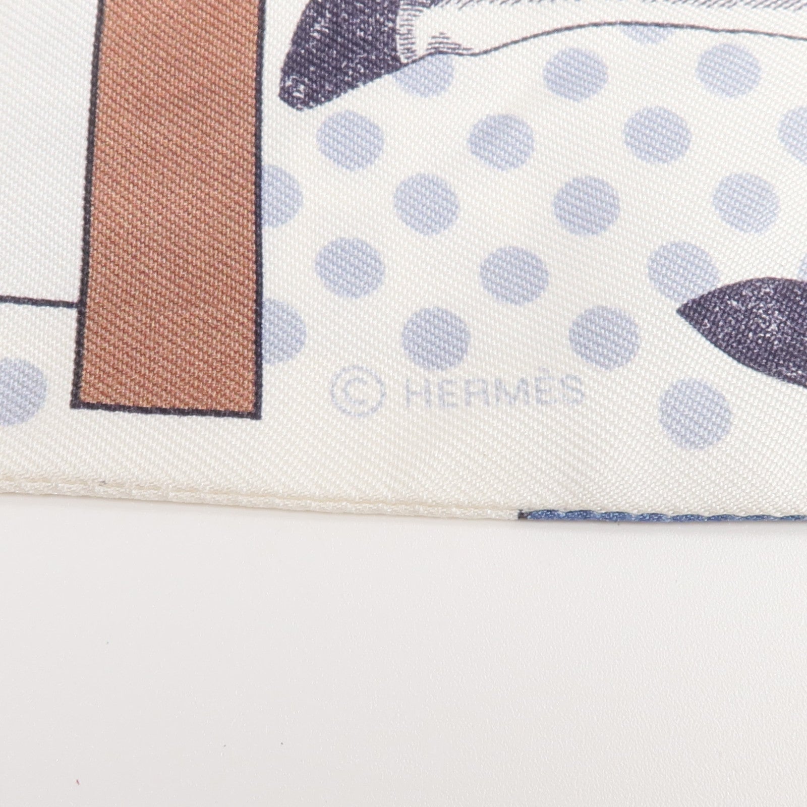 HERMES 絲質Twilly絲巾