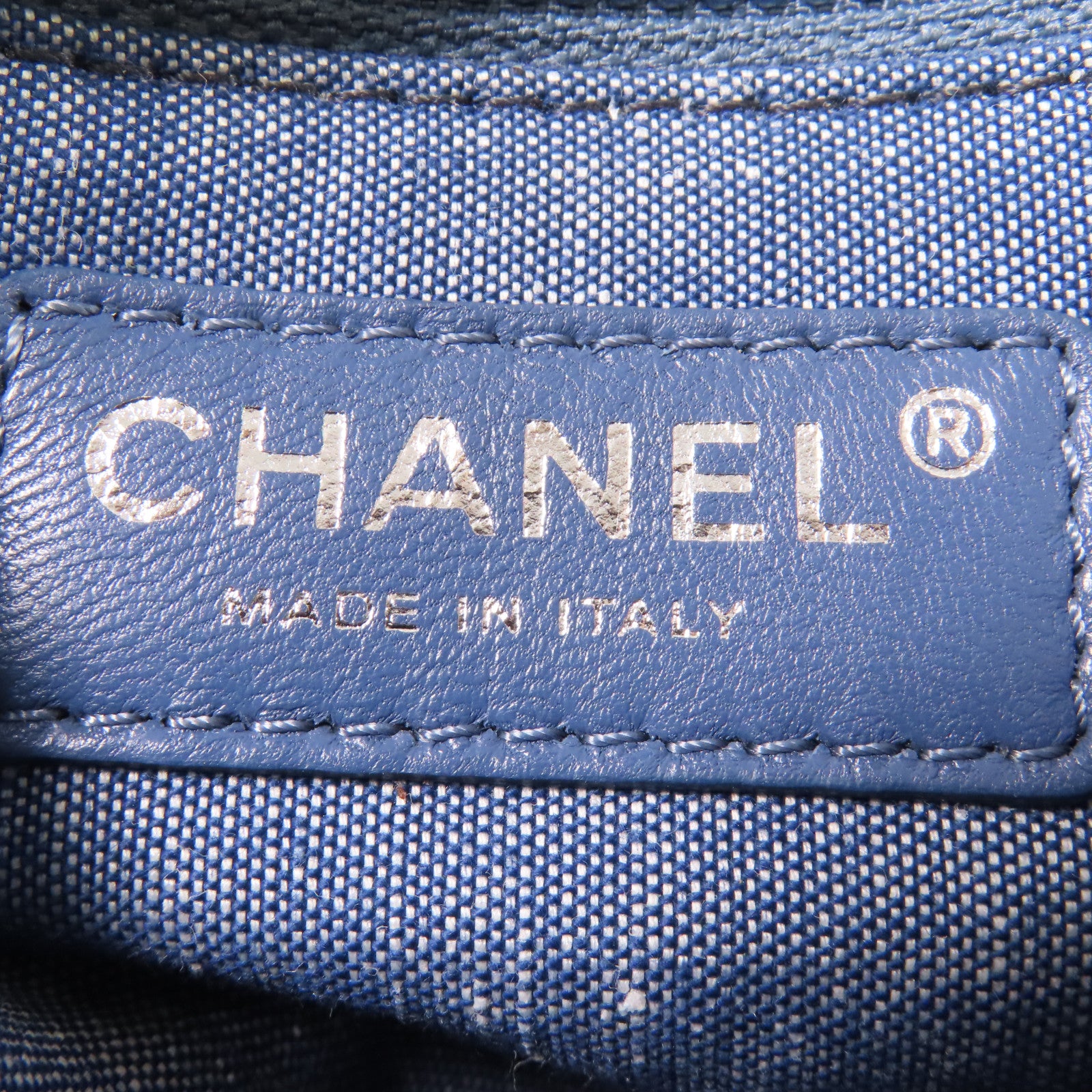 CHANEL 菱格牛仔布Chain Shoulder銀扣鏈帶肩背袋藍色