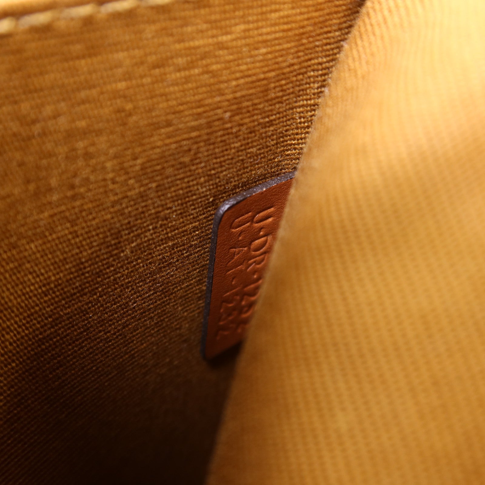 CELINE 塗層帆布Folco金扣肩背袋