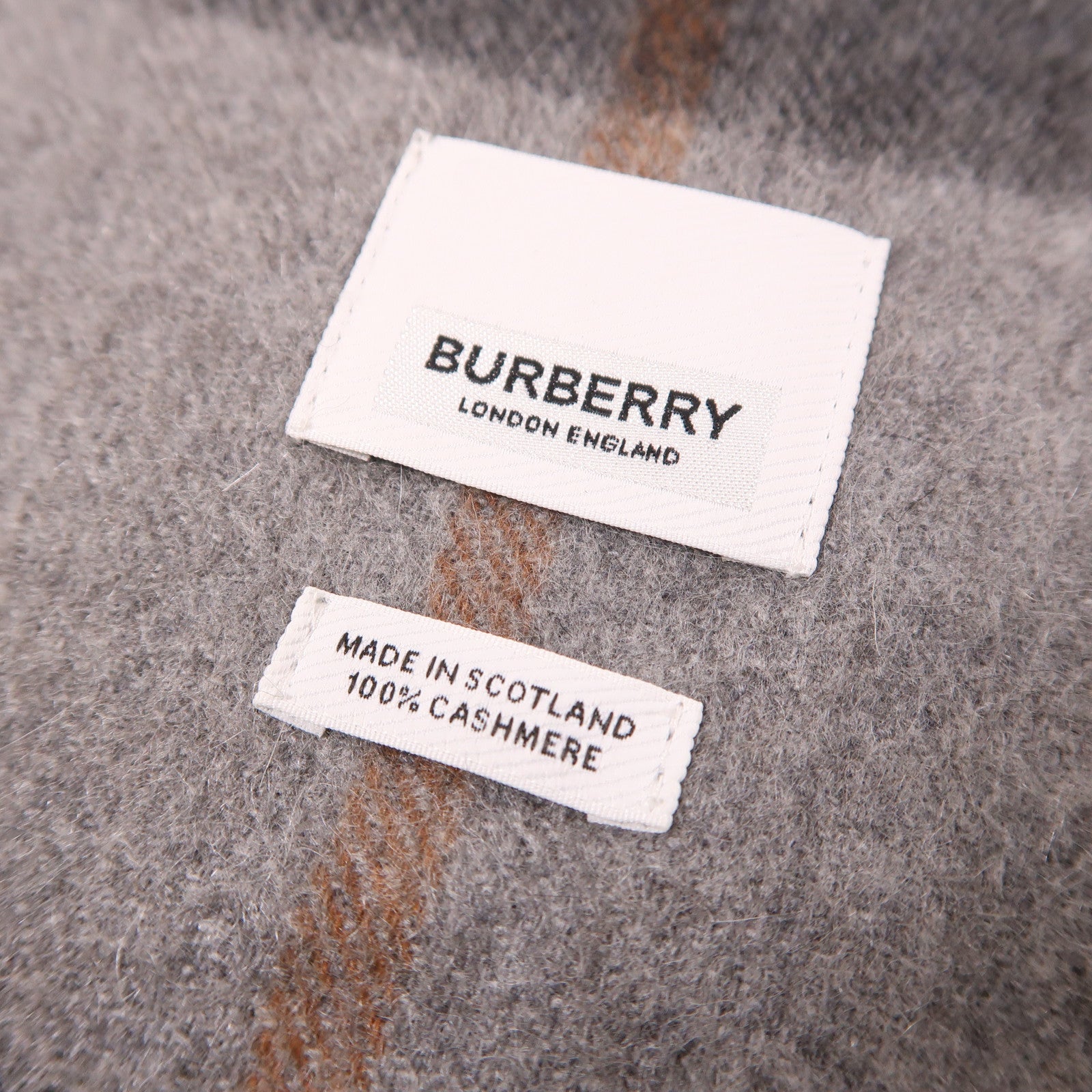 BURBERRY 羊絨Scarf圍巾