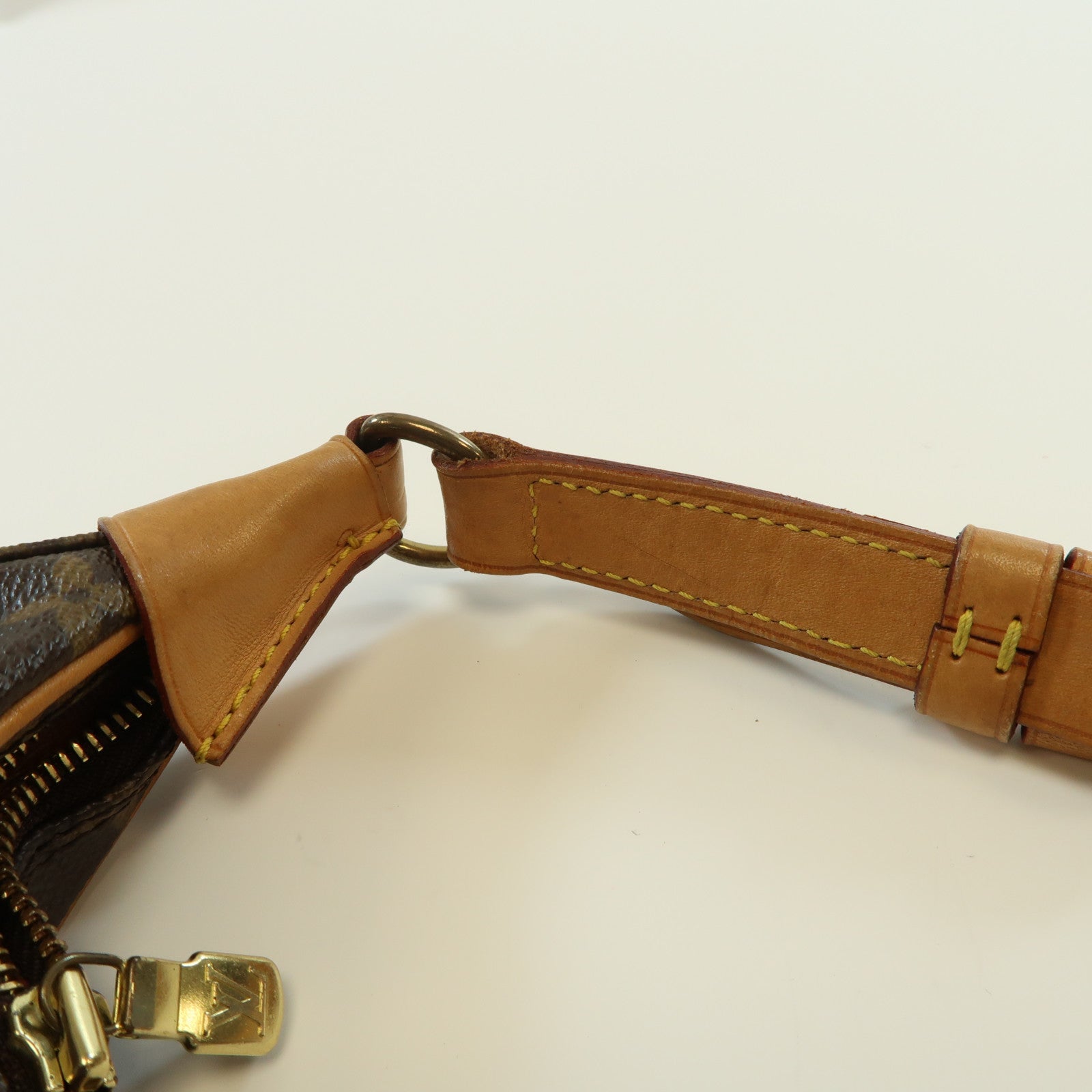 LOUIS VUITTON Monogram Boulogne肩背袋啡色
