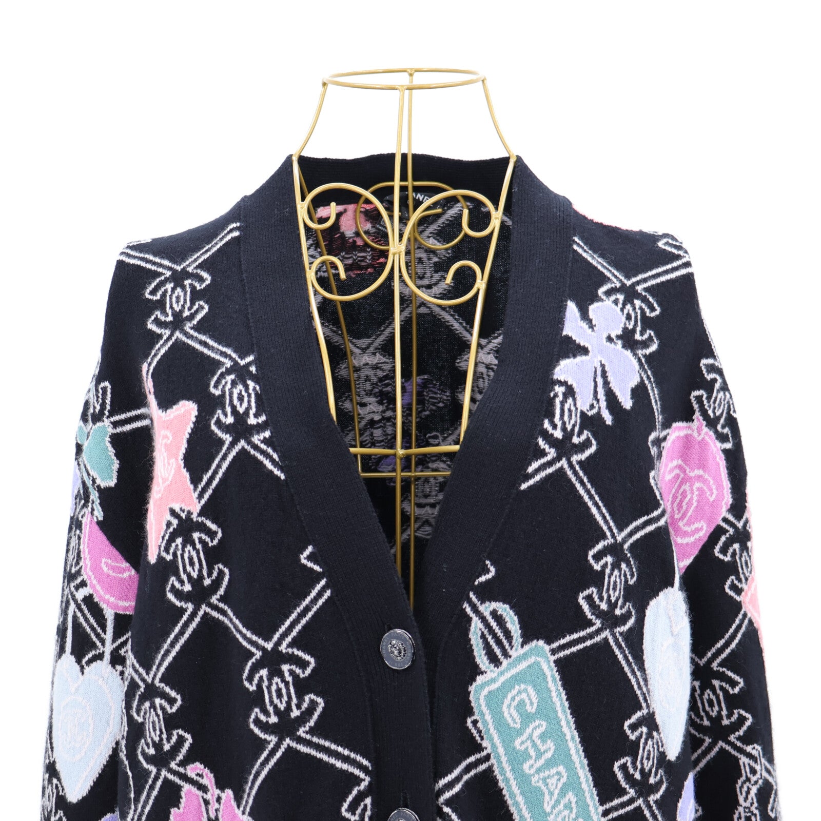 CHANEL Logo Graphic Cardigan外套