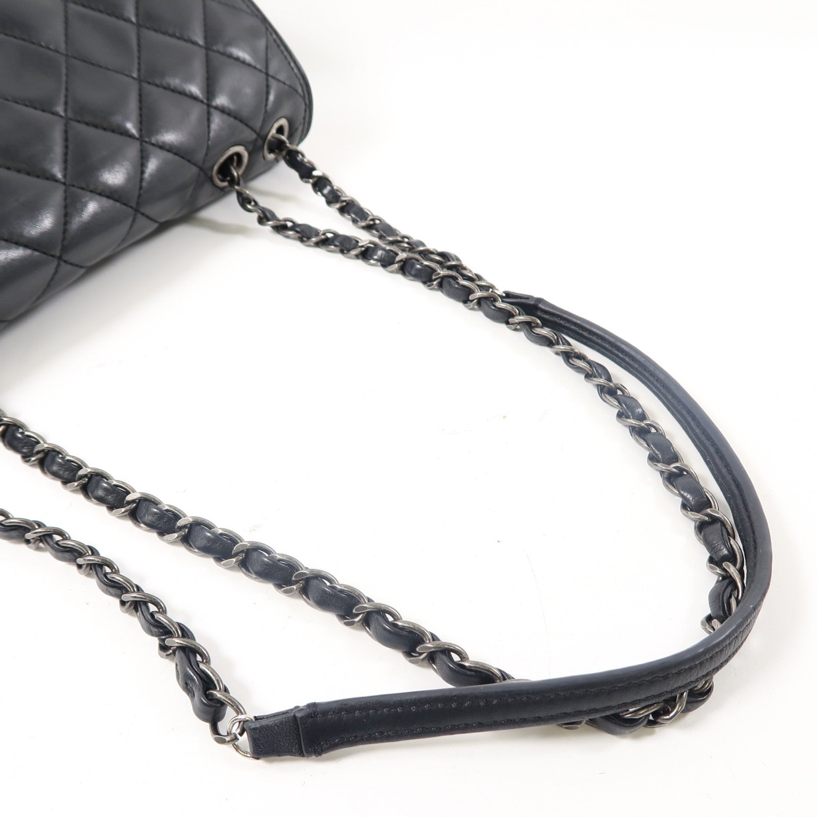 CHANEL 菱格牛皮皮革Chain Shoulder銀扣鏈帶肩背袋黑色