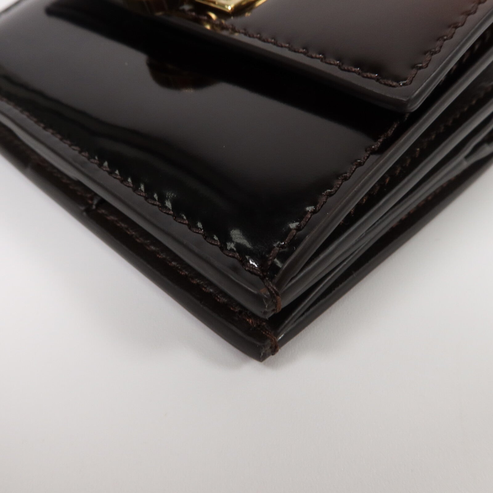 Salvatore Ferragamo 牛皮皮革Wanda Gancini Compact Wallet錢包