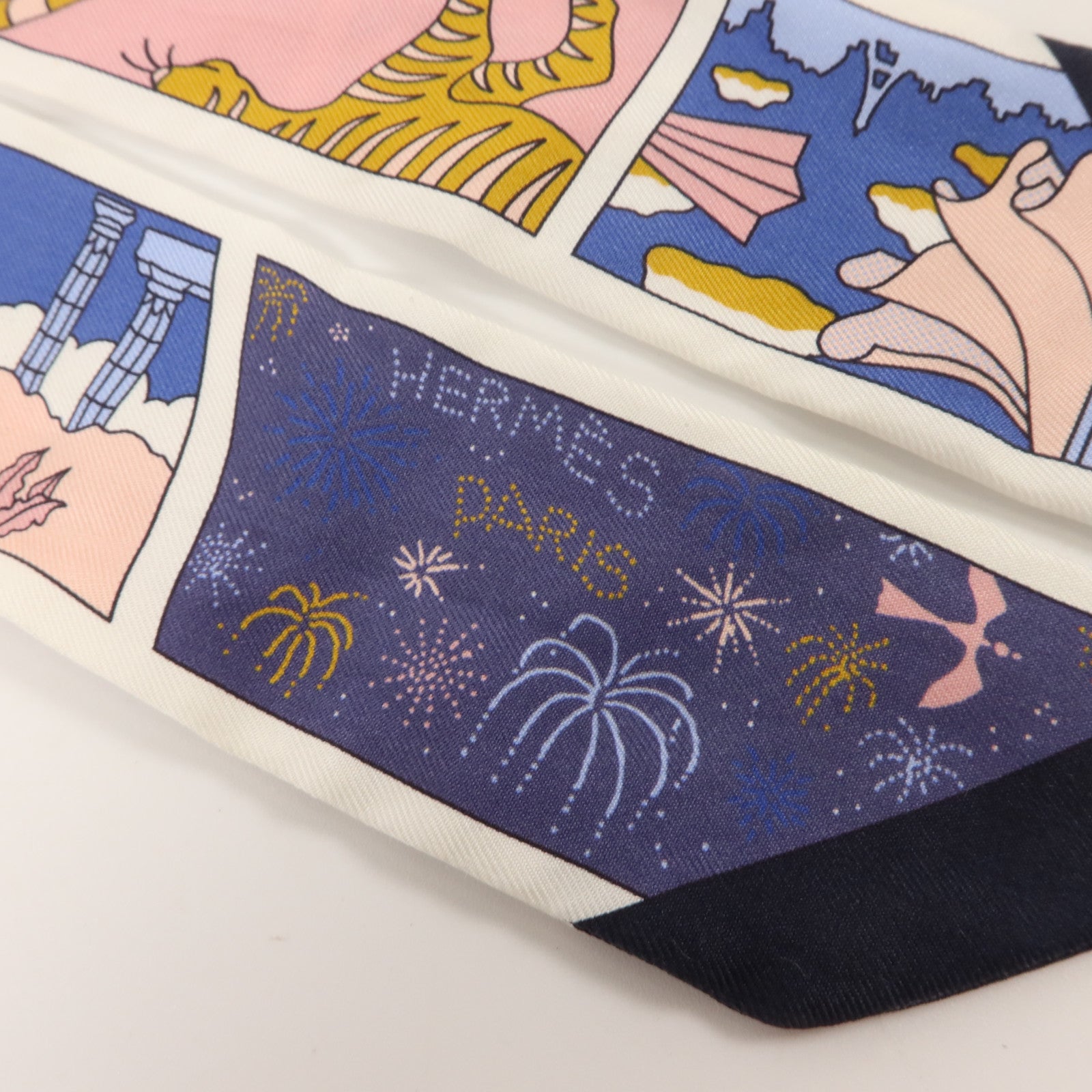 HERMES 絲質Twilly絲巾