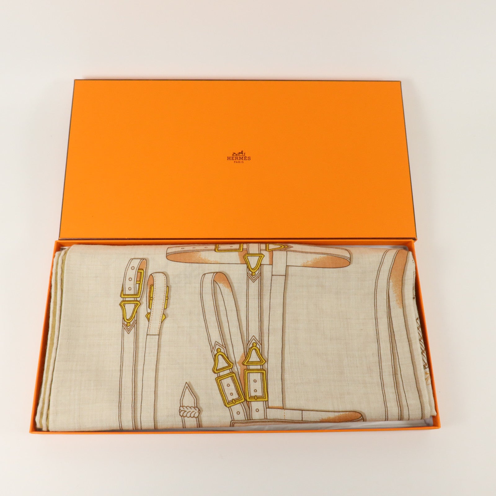 HERMES 羊絨/絲質Scarf 140x140絲巾