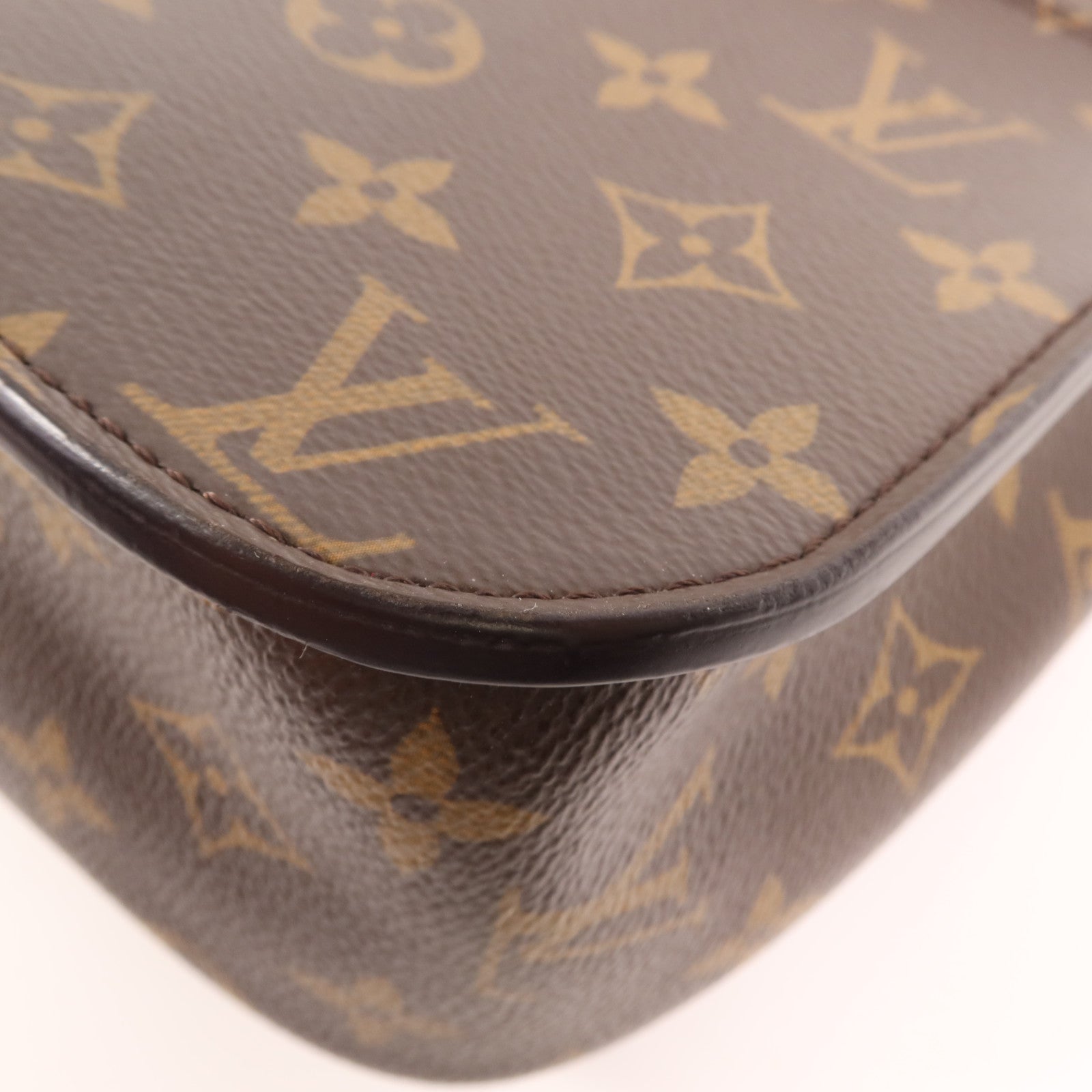 LOUIS VUITTON Monogram Passy金扣肩背袋
