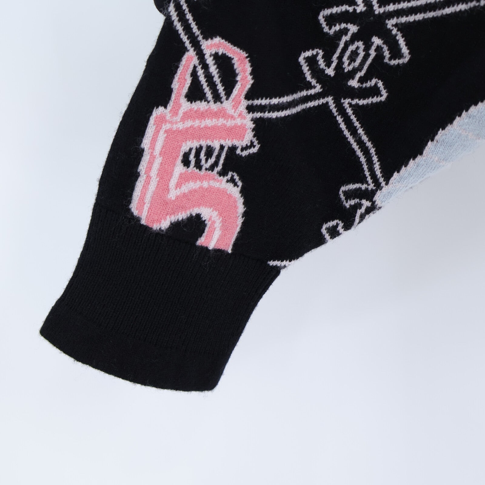 CHANEL Logo Graphic Cardigan外套