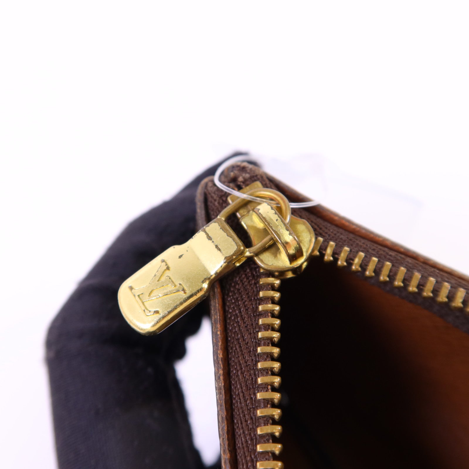 LOUIS VUITTON Monogram Key Pouch金扣鎖匙包