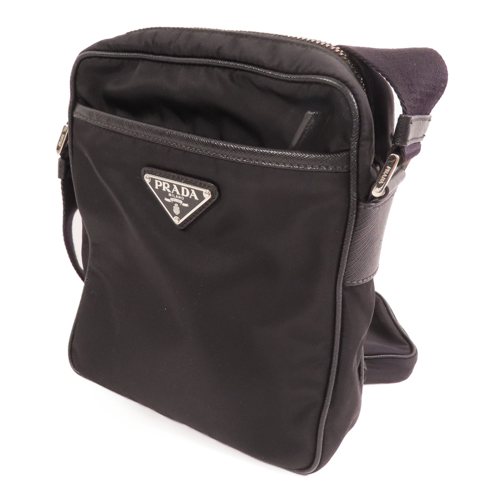 PRADA 尼龍Shoulder Bag銀扣肩背袋