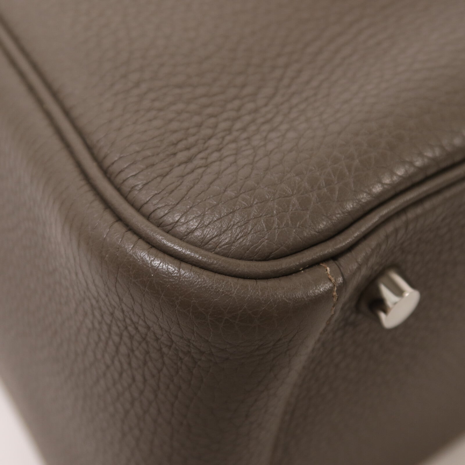 HERMES Clemence皮革Lindy 26手挽肩背兩用袋Etain