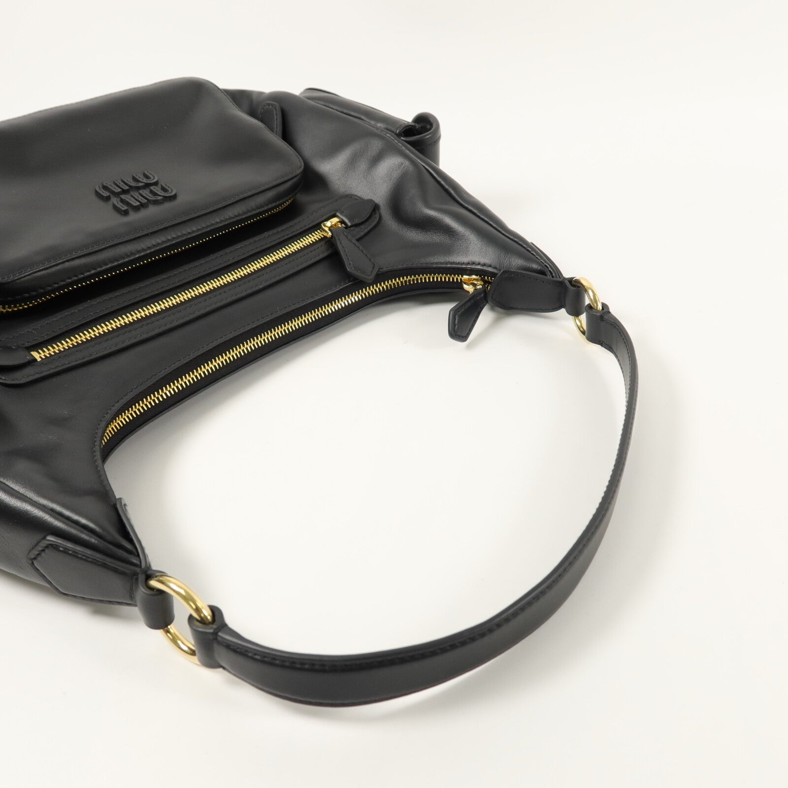 Miu Miu 羊皮皮革Pocket Large肩背袋