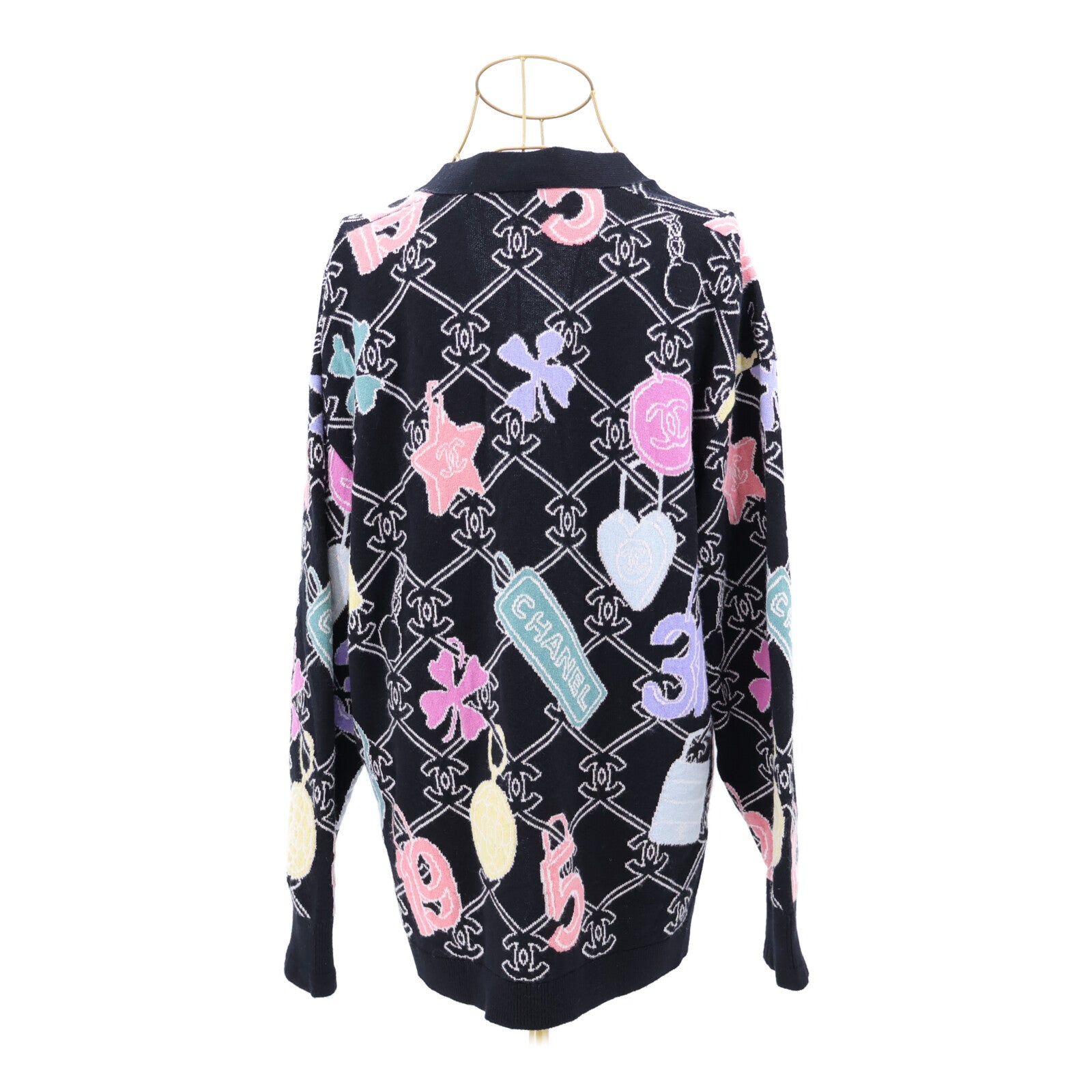 CHANEL Logo Graphic Cardigan外套