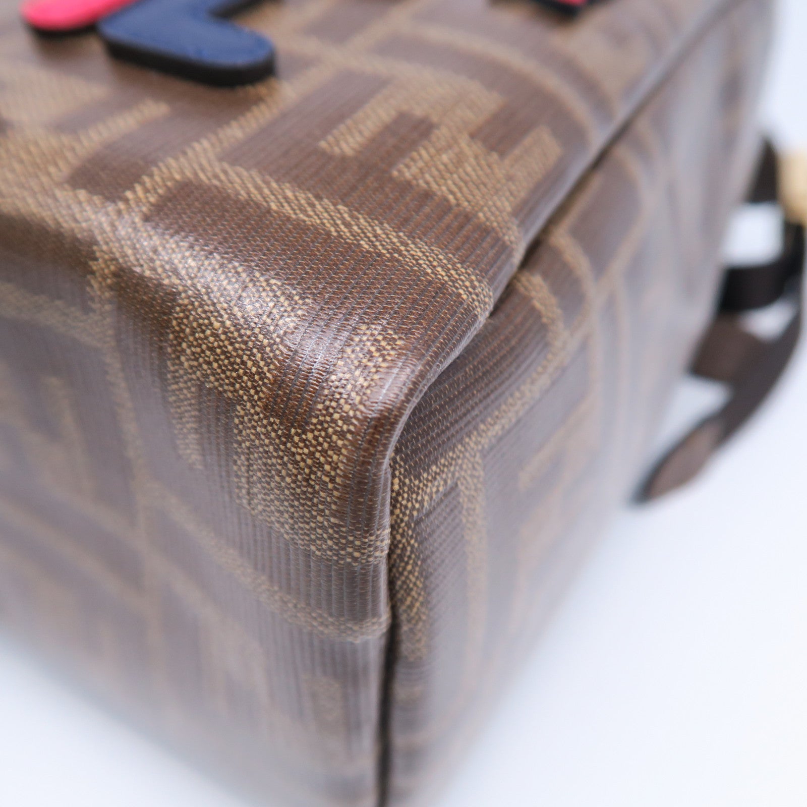FENDI **【激減優惠】塗層帆布Backpack金扣背包啡色