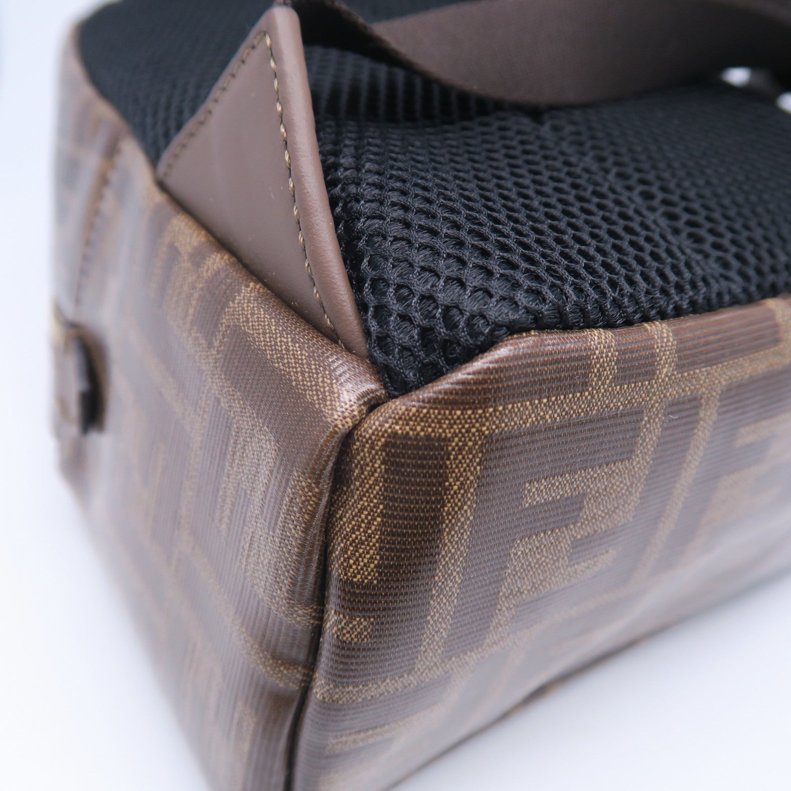 FENDI **【激減優惠】塗層帆布Backpack金扣背包啡色