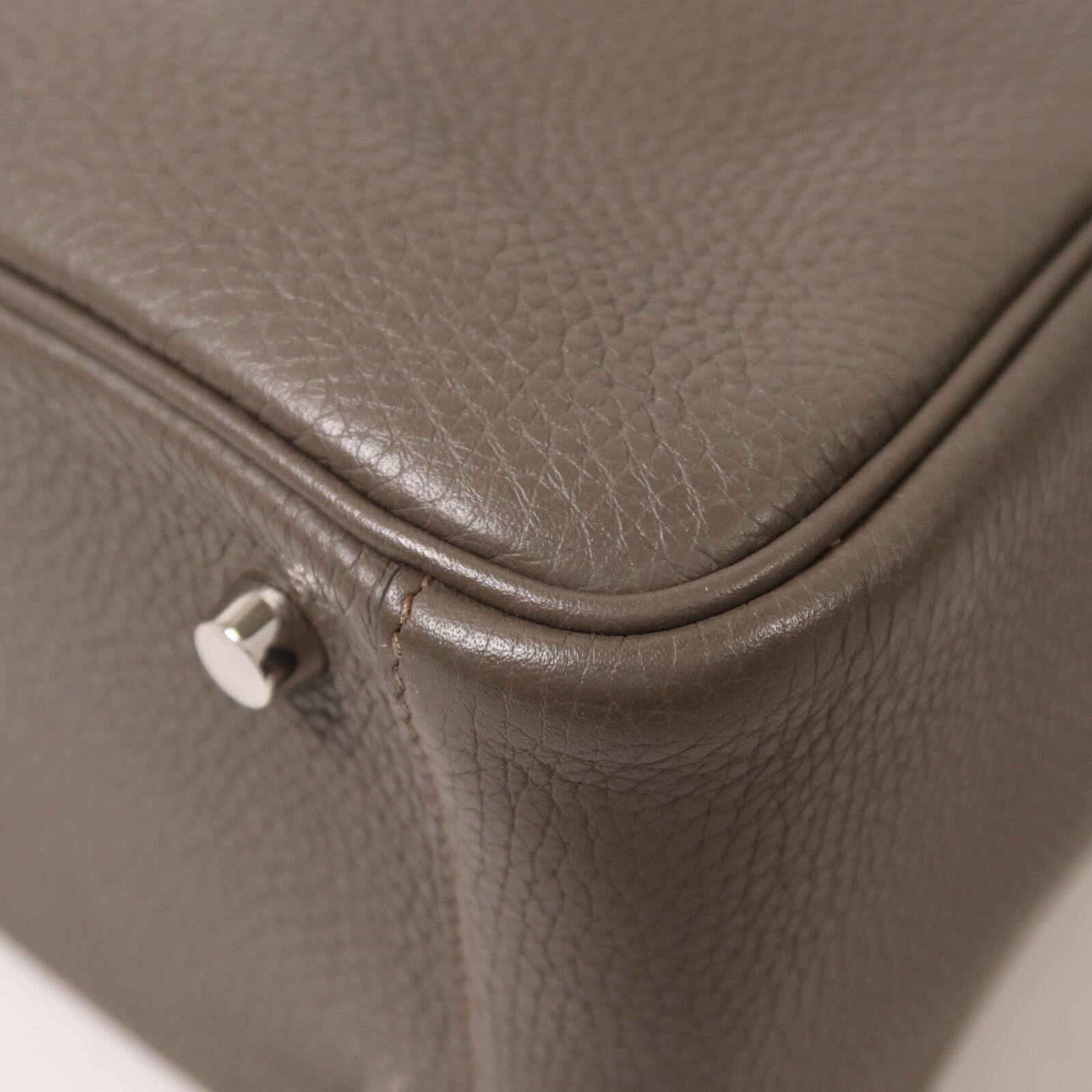 HERMES Clemence皮革Lindy 26手挽肩背兩用袋Etain