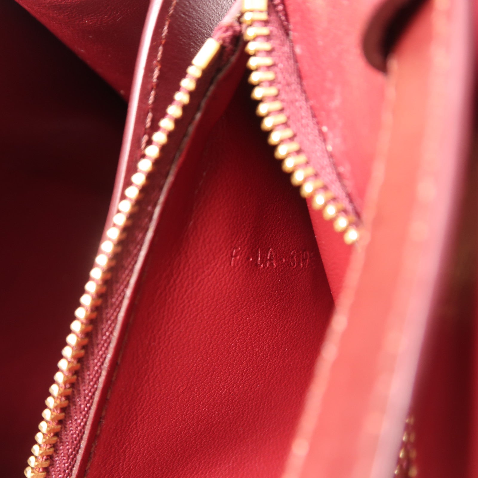 CELINE 【激減優惠】牛皮皮革Classic Box金扣肩背袋紅色
