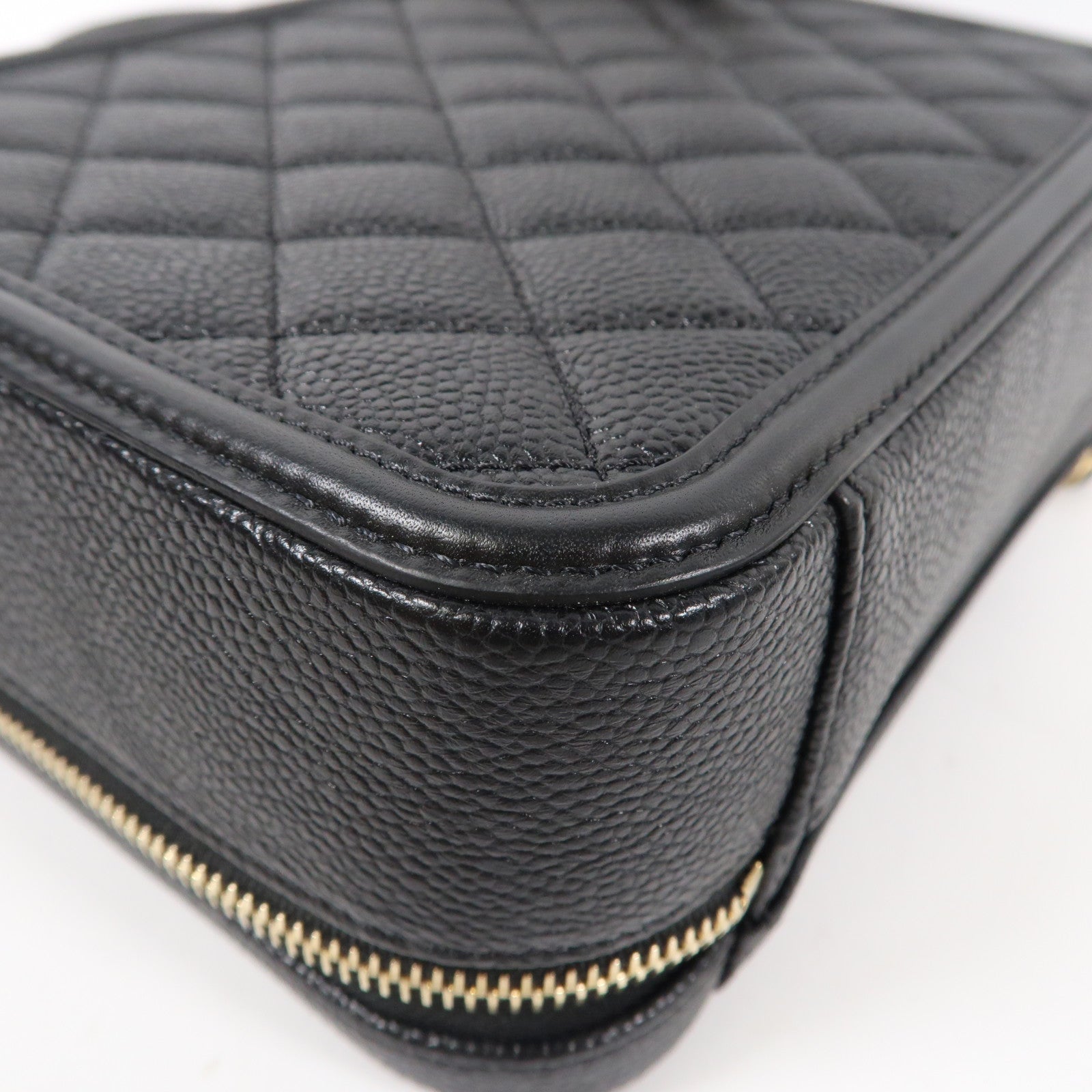 CHANEL 菱格Caviar皮革Vanity Case金扣手挽肩背兩用袋黑色