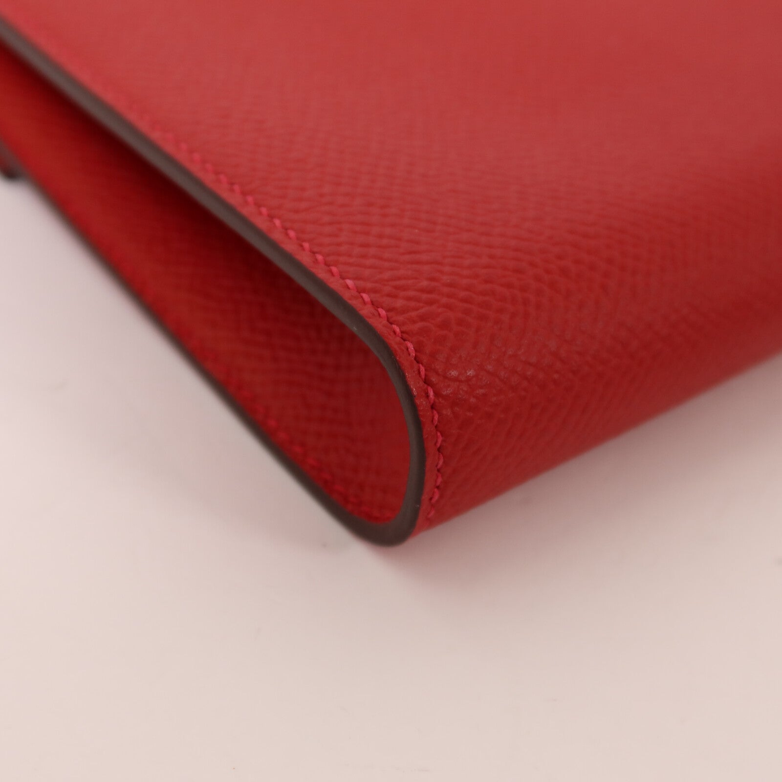 HERMES Epsom皮革Clic 16肩背袋Rouge Casaque