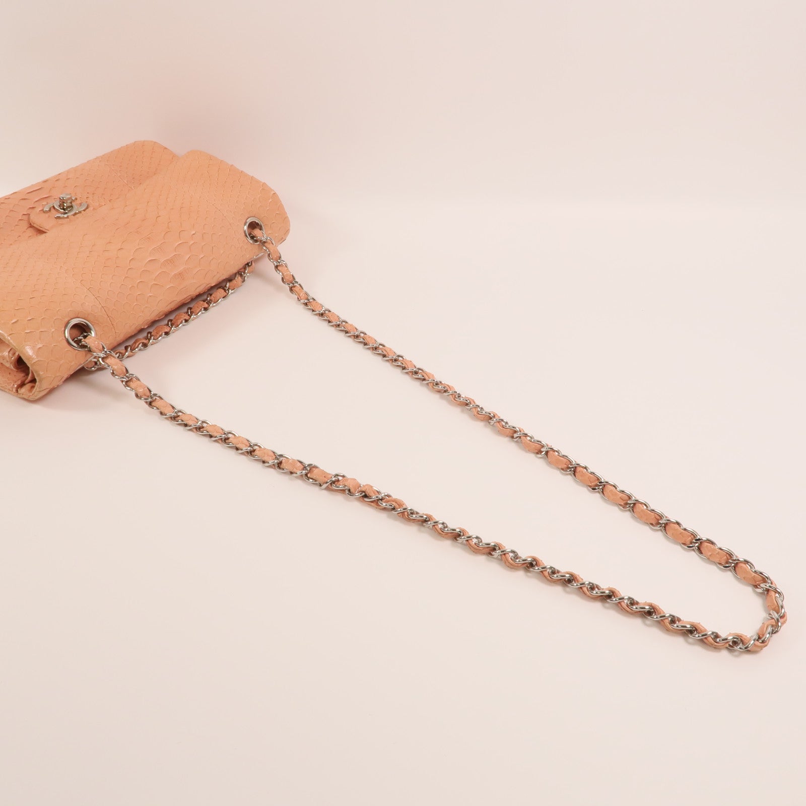 CHANEL 蛇皮皮革Classic 25銀扣鏈帶肩背袋