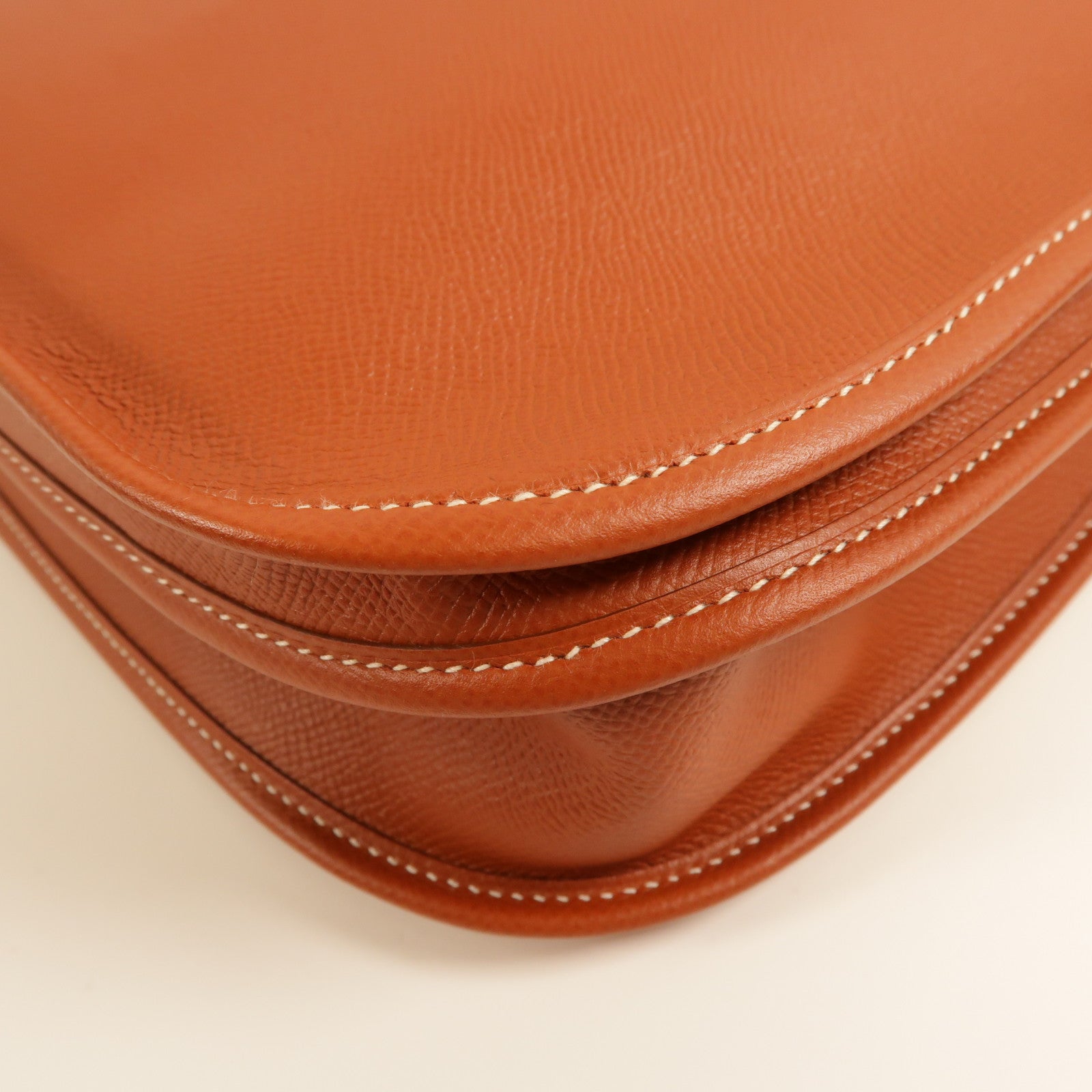 HERMES Epsom皮革Evelyne PM銀扣肩背袋Brique