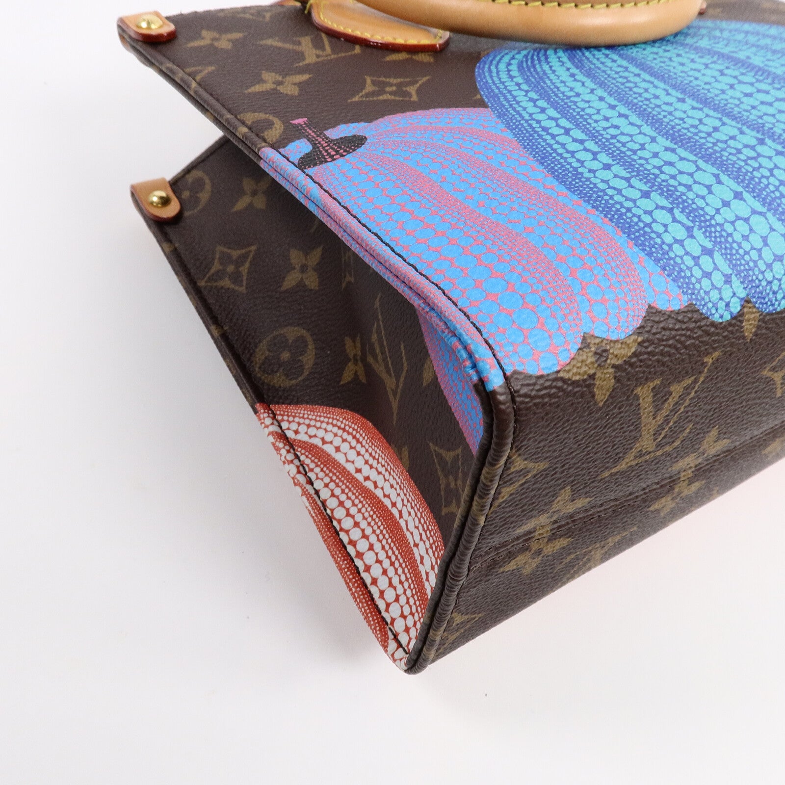 LOUIS VUITTON Monogram LV x YK OnTheGo PM手挽肩背兩用袋