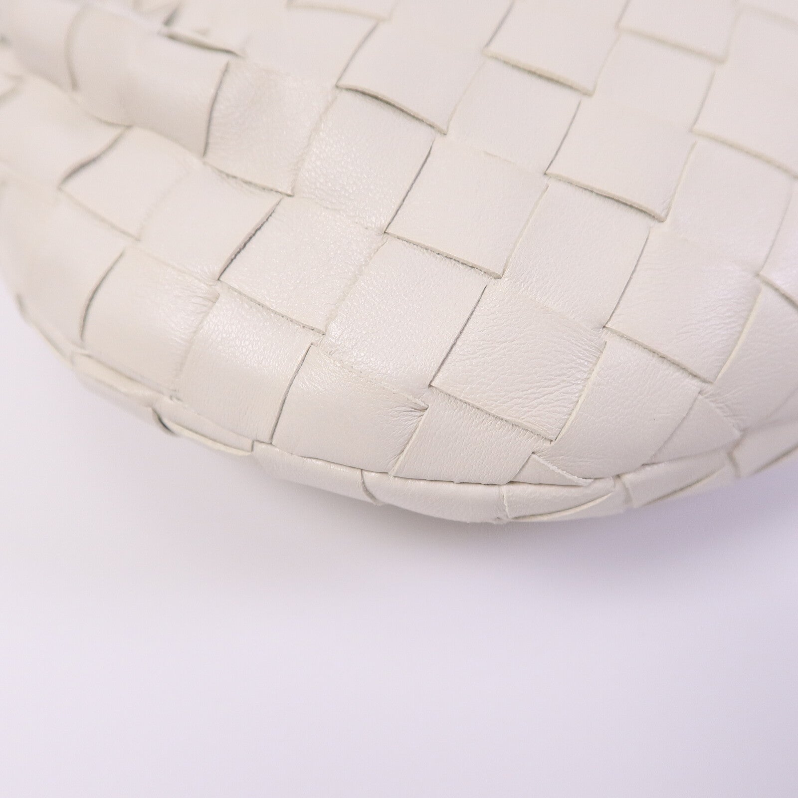 BOTTEGA VENETA 羊皮皮革Mini Jodie手挽袋