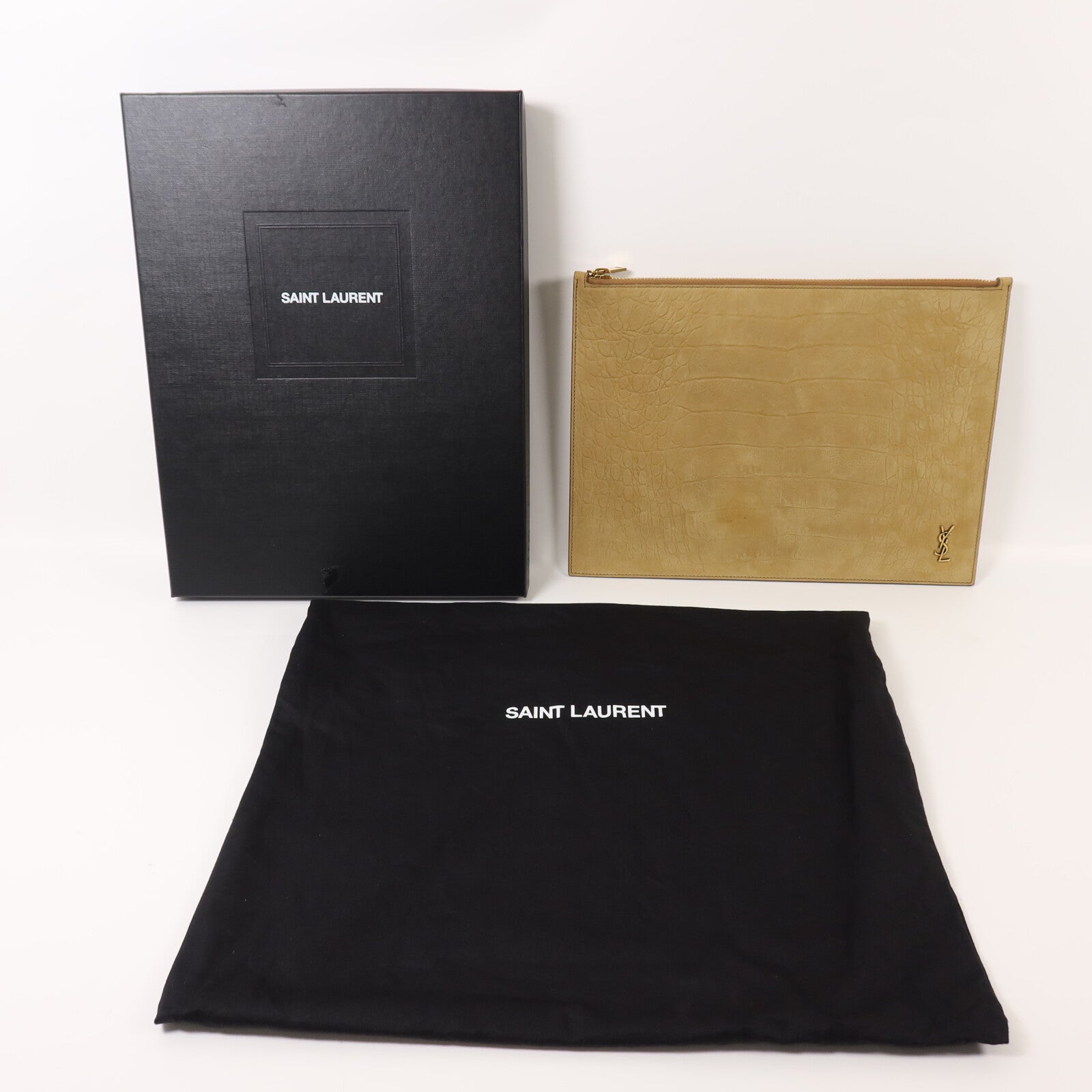 YVES SAINT LAURENT 絨布Pouch金扣手拿包