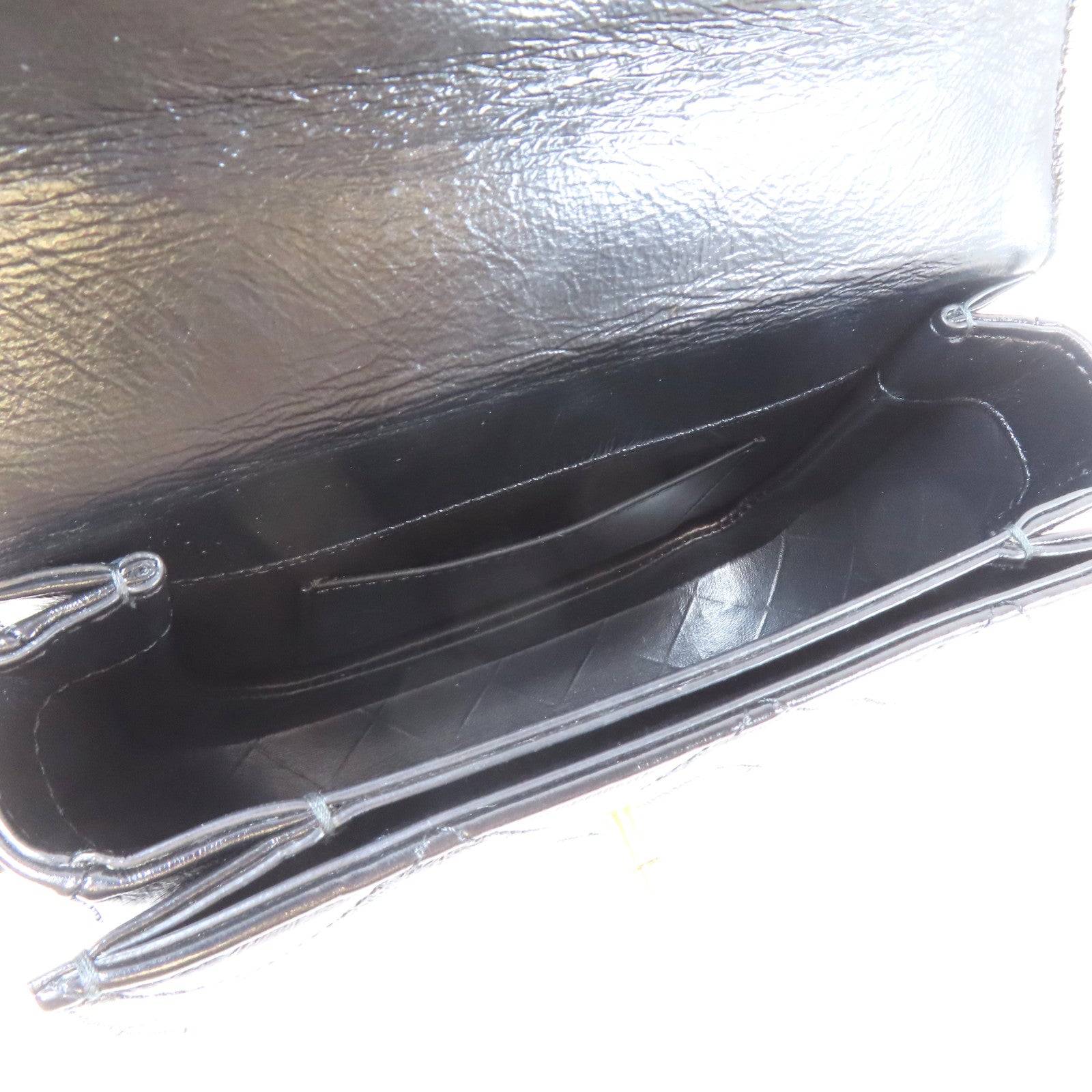 CHANEL 菱格牛皮皮革Saddle Bag金扣鏈帶肩背袋黑色