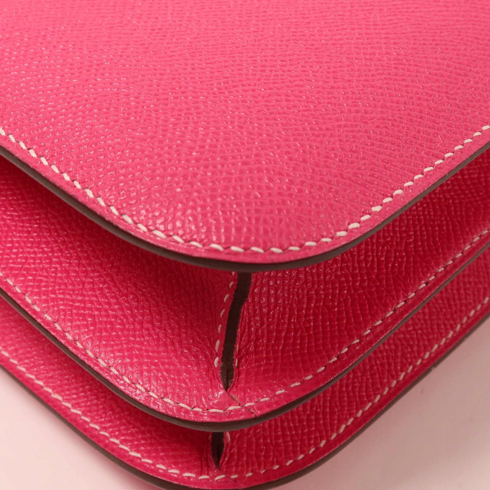 HERMES Epsom皮革Constance 24肩背袋Rose Tyrien