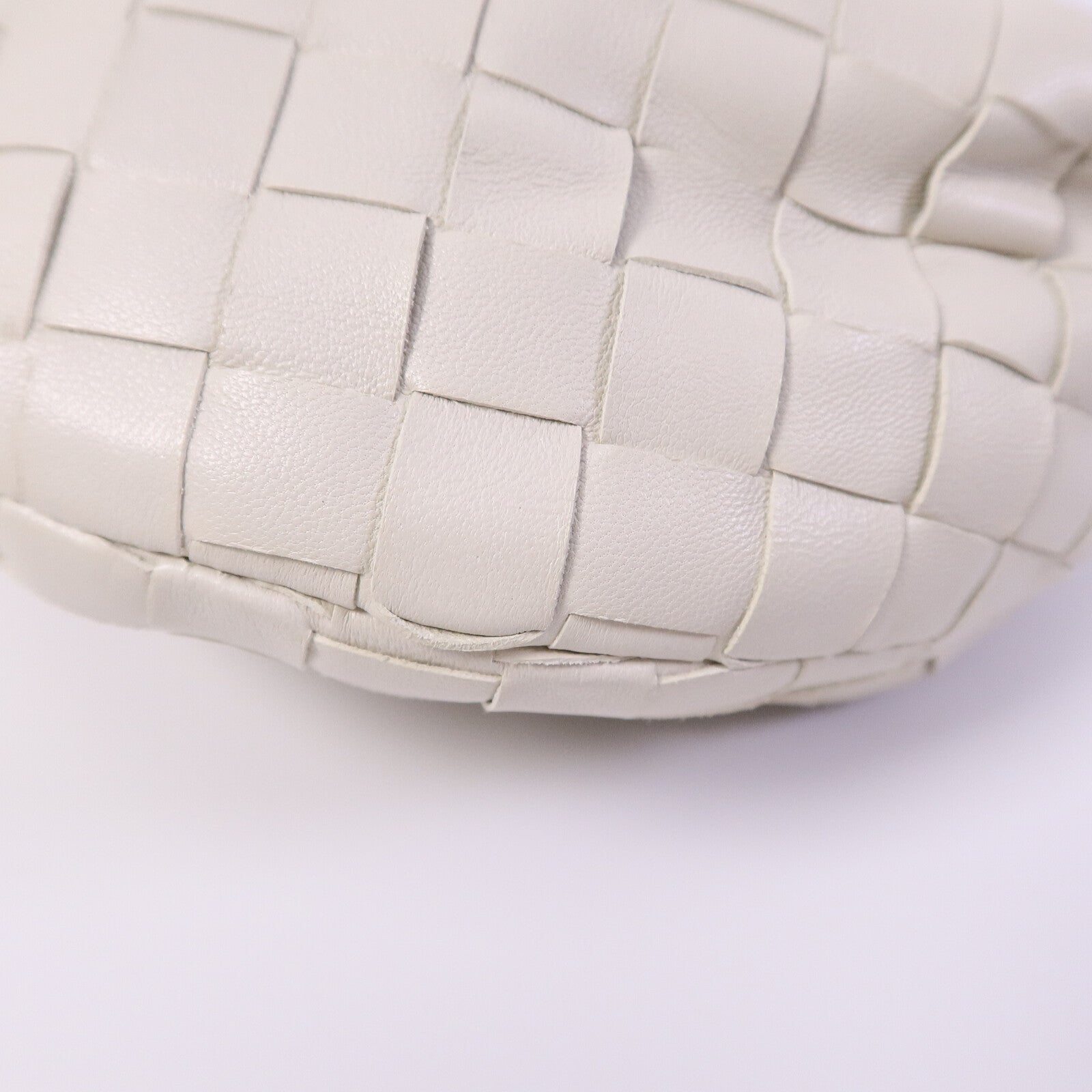 BOTTEGA VENETA 羊皮皮革Mini Jodie手挽袋