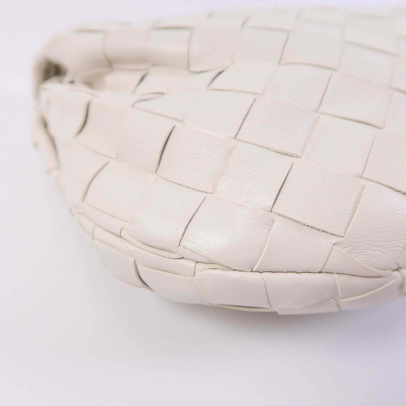 BOTTEGA VENETA 羊皮皮革Mini Jodie手挽袋
