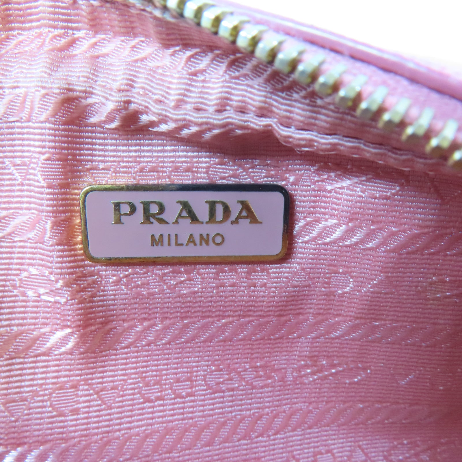 PRADA 牛皮皮革Shoulder Bag金扣鏈帶肩背袋粉紅色